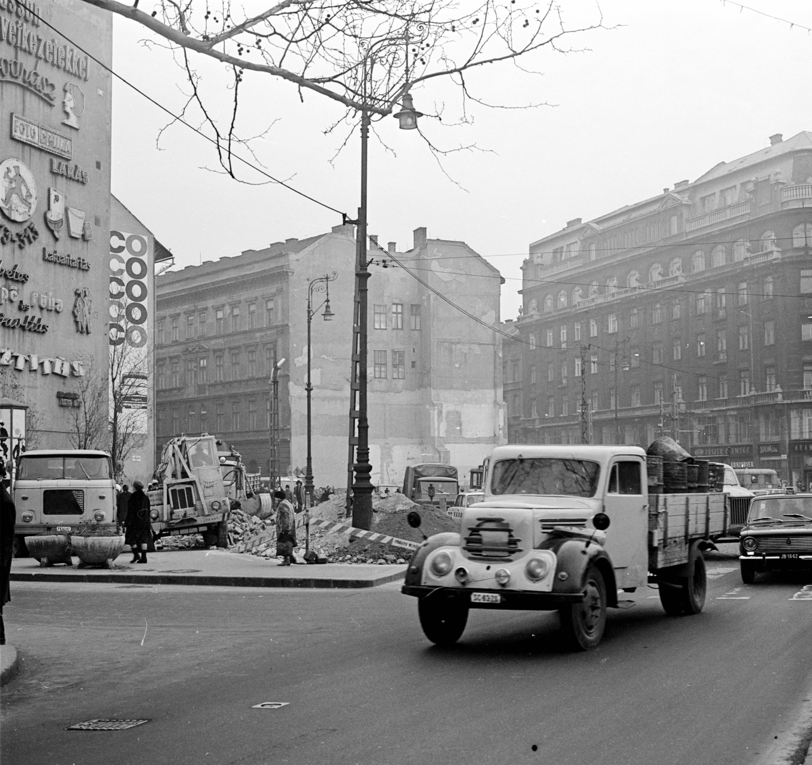 Hungary, Budapest VIII.,Budapest IX., Kálvin tér, szemben a Baross utca és az Üllői út., 1973, FŐMTERV, Budapest, Fortepan #253463