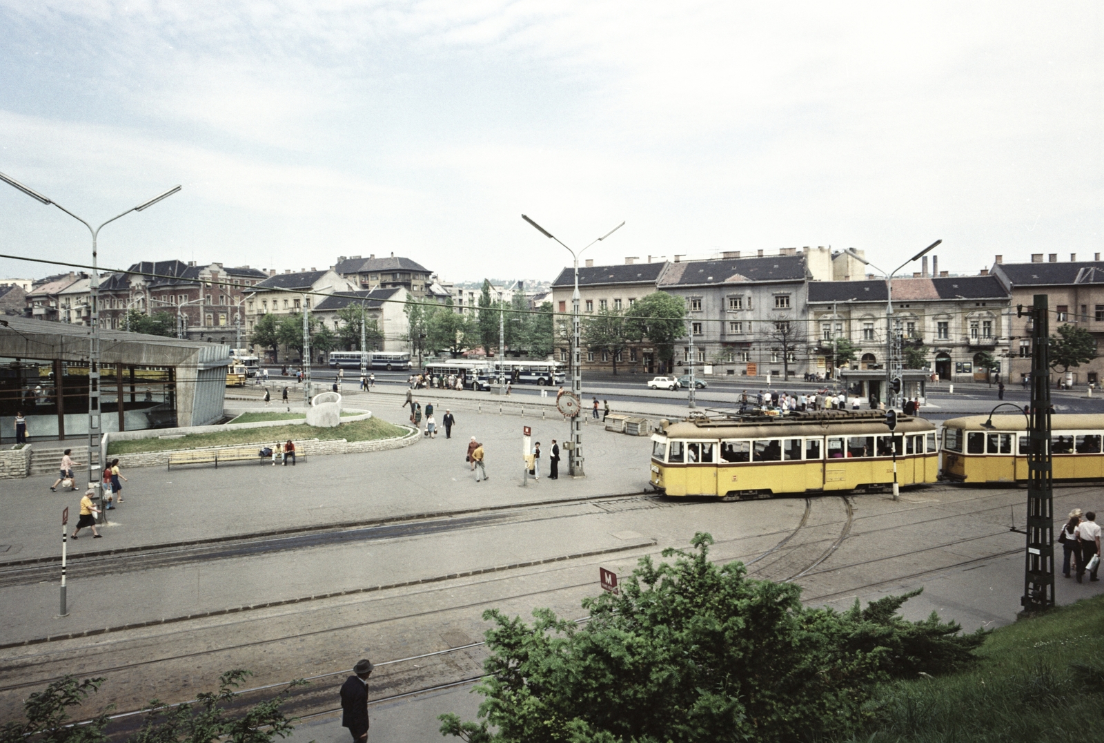 Magyarország, Budapest II., Széll Kálmán (Moszkva) tér., 1975, FŐMTERV, Domonkos Endre, színes, villamos, Budapest, Fortepan #253523