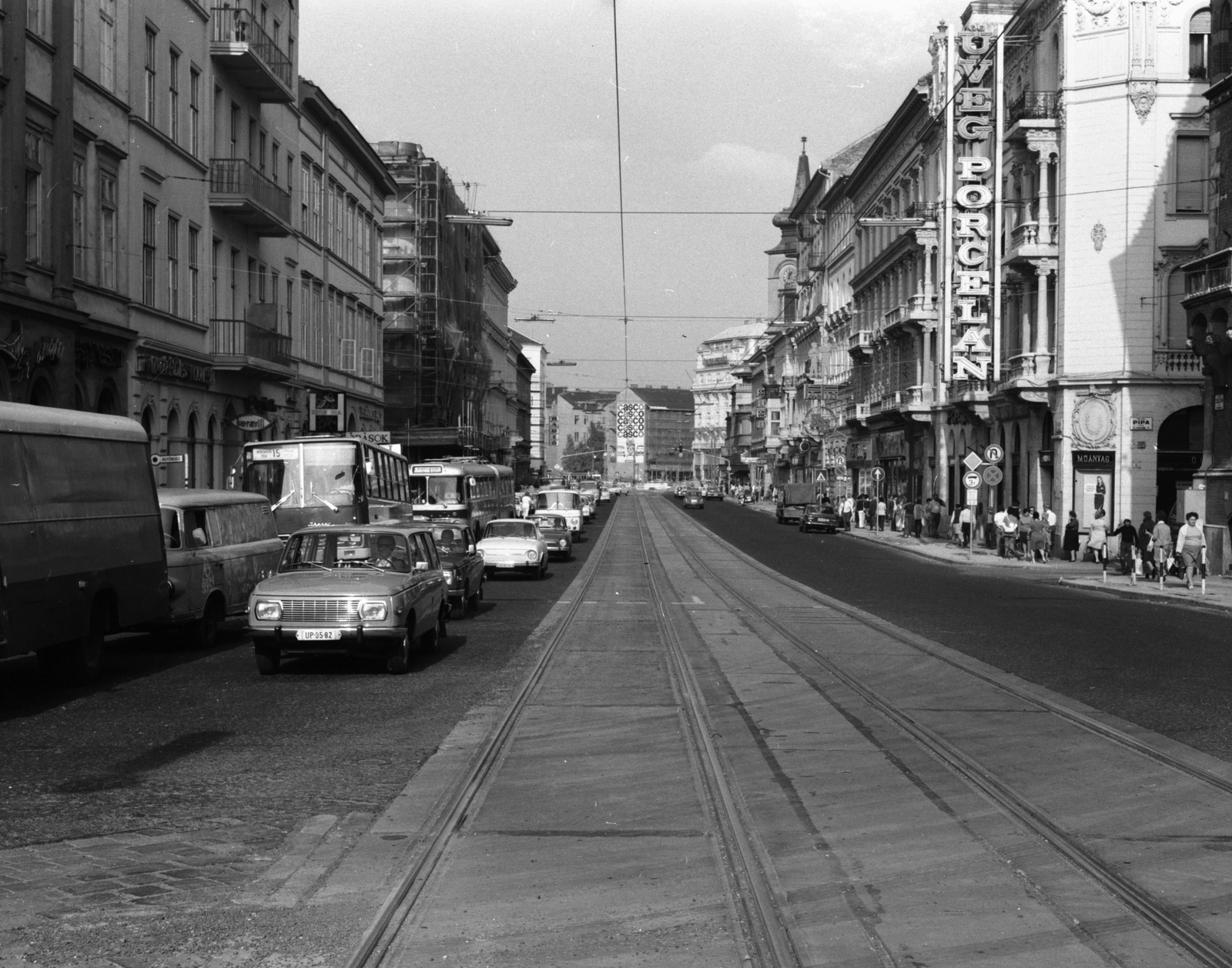 Hungary, Budapest IX., Vámház (Tolbuhin) körút a Fővám (Dimitrov) tértől a Kálvin tér felé nézve., 1976, FŐMTERV, Budapest, traffic, Wartburg-brand, Fortepan #253714