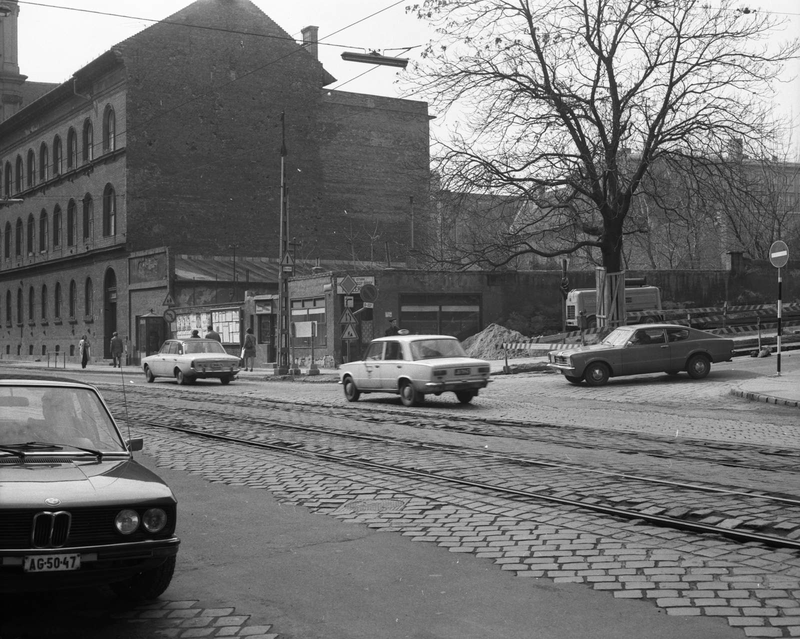 Magyarország, Budapest II., Margit körút (Mártírok útja), jobbra a Rómer Flóris utca torkolata., 1978, FŐMTERV, Domonkos Endre, Budapest, Fortepan #253751