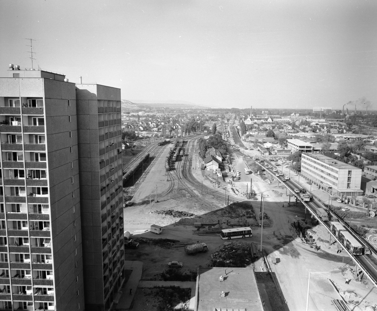 Magyarország, Budapest III., Szentendrei út a Bogdáni útnál, RUB (Rheinstahl Union Brückenau) rendszerű ideiglenes felüljáró., 1978, FŐMTERV, Domonkos Endre, Budapest, Fortepan #253794