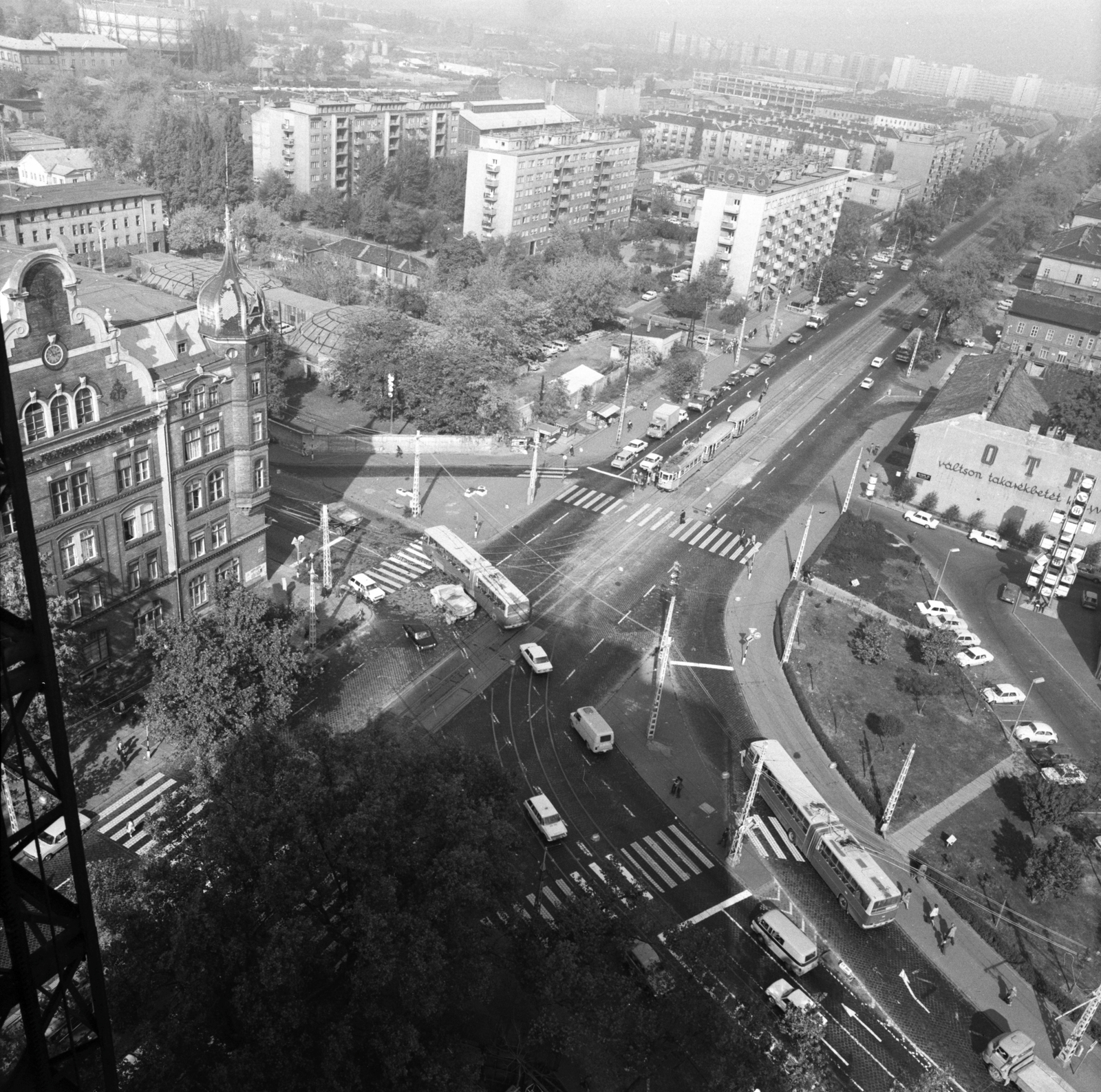 Magyarország, Budapest XIII., rálátás a Vízművek székházából a Váci út - Dráva utca - Dózsa György út kereszteződésére., 1978, FŐMTERV, Domonkos Endre, Budapest, Fortepan #253802