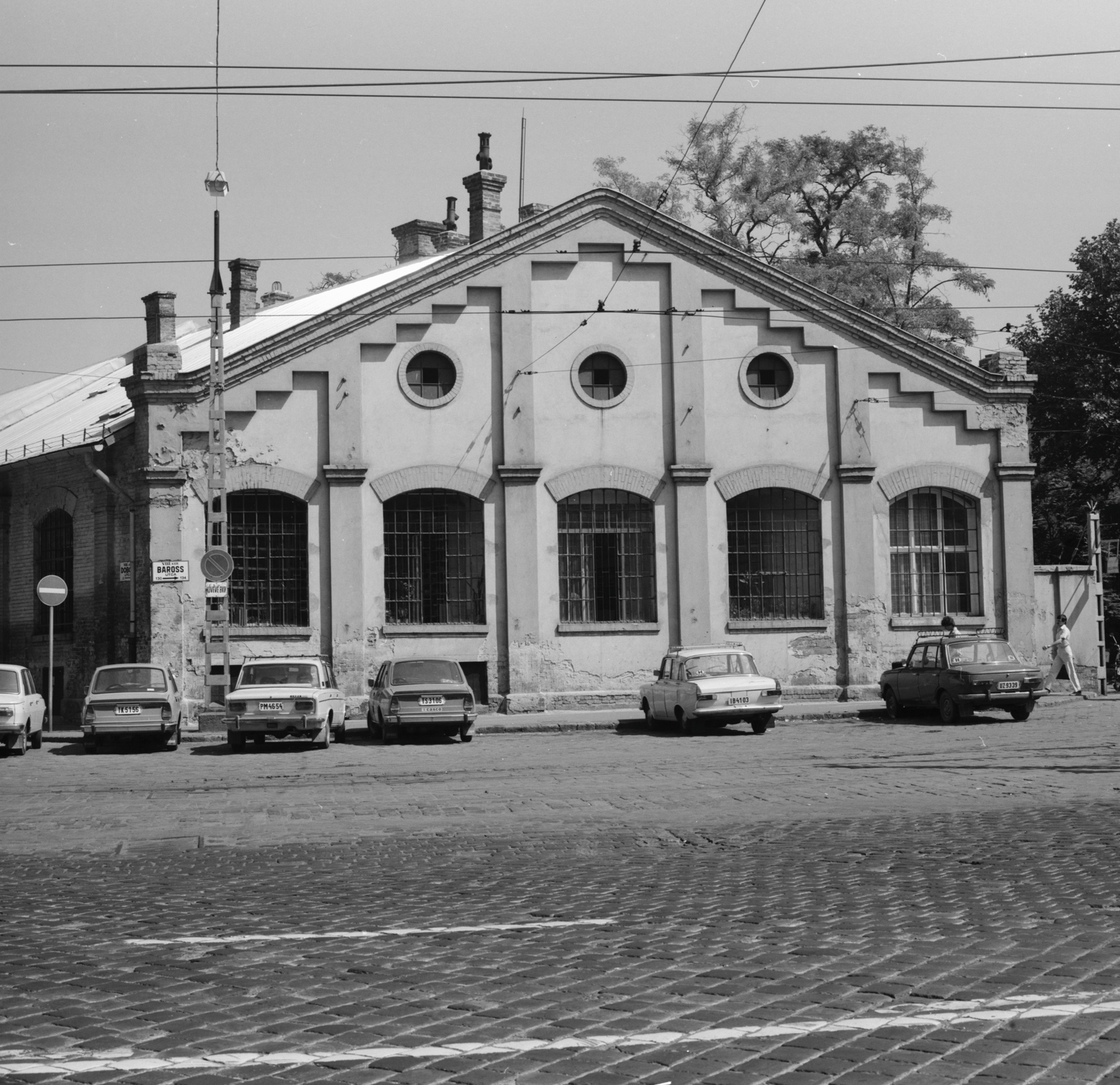 Magyarország, Budapest VIII., Baross utca, Baross kocsiszín., 1982, FŐMTERV, Domonkos Endre, Budapest, Fortepan #253957