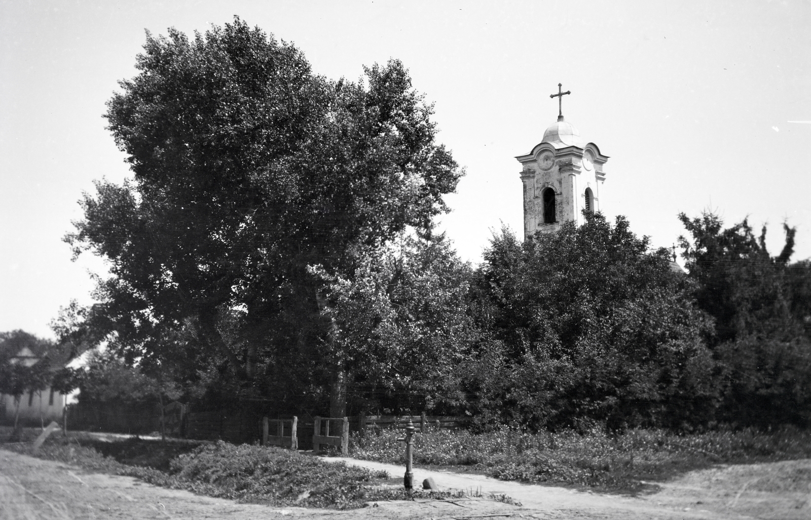 Hungary, Szigetvár, rác templom, az ortodox közösség temploma. A II. világháború után a hívek nélkül maradt, kifosztott és romos templomot 1954-ben lebontották., 1913, Kriszt Béla, Fortepan #254179