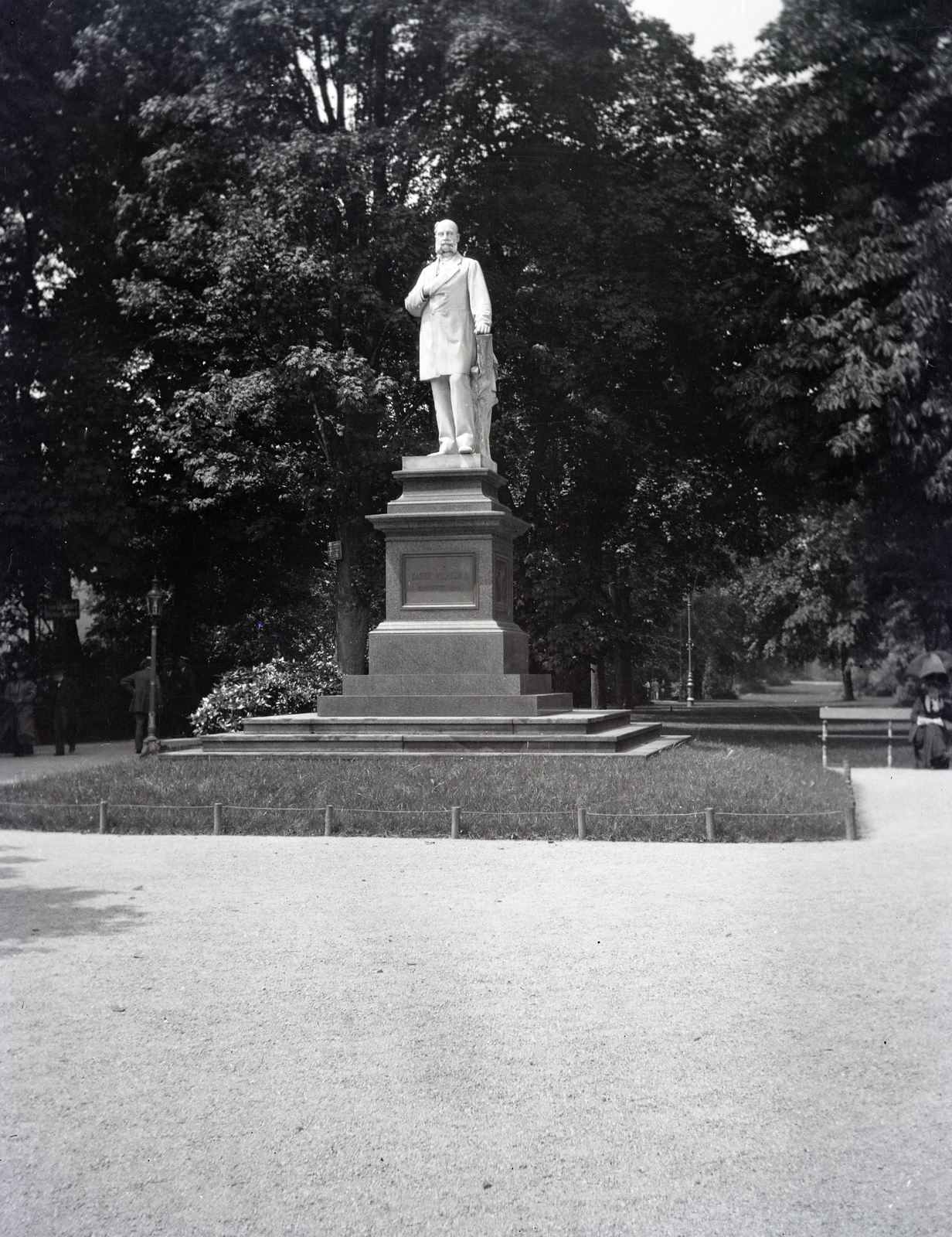 Germany, Kurpark, Kaiser Wilhelm, I. Vilmos német császár szobra., 1914, Kriszt Béla, sculpture, Fortepan #254288