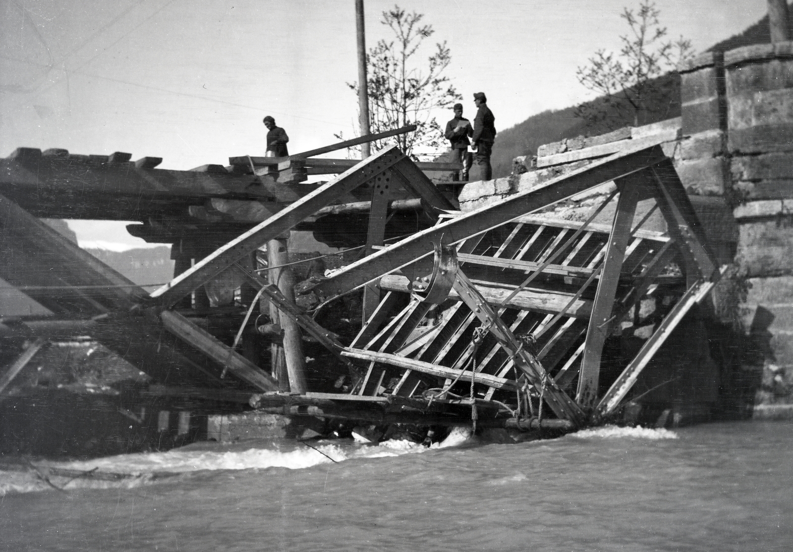 1918, Kriszt Béla, war damage, wrecked bridge, Fortepan #254345