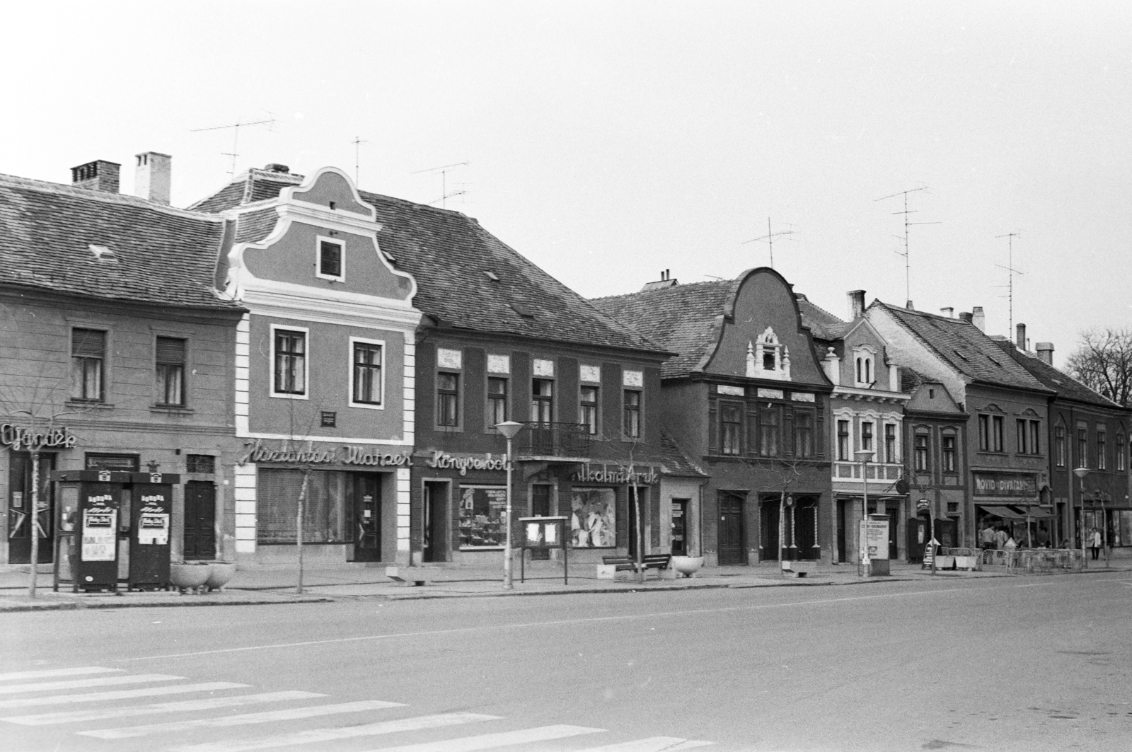 Hungary, Kőszeg, Fő (Köztársaság) tér., 1989, Otruba Ferenc és Zoltán, Fortepan #254416