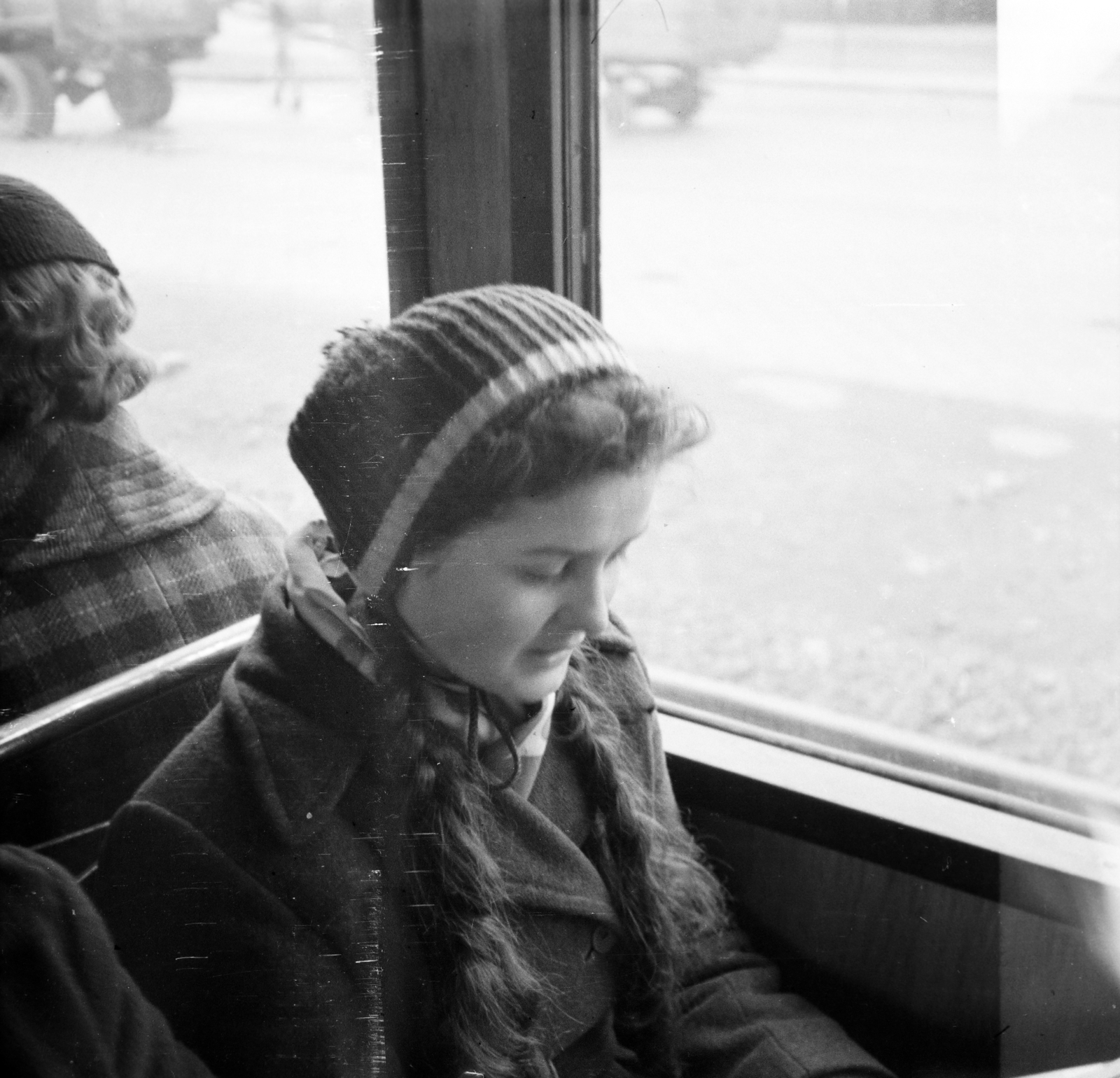 1954, Ungváry Rudolf, photo aspect ratio: square, teenager, cap, tress, girl, Fortepan #254783