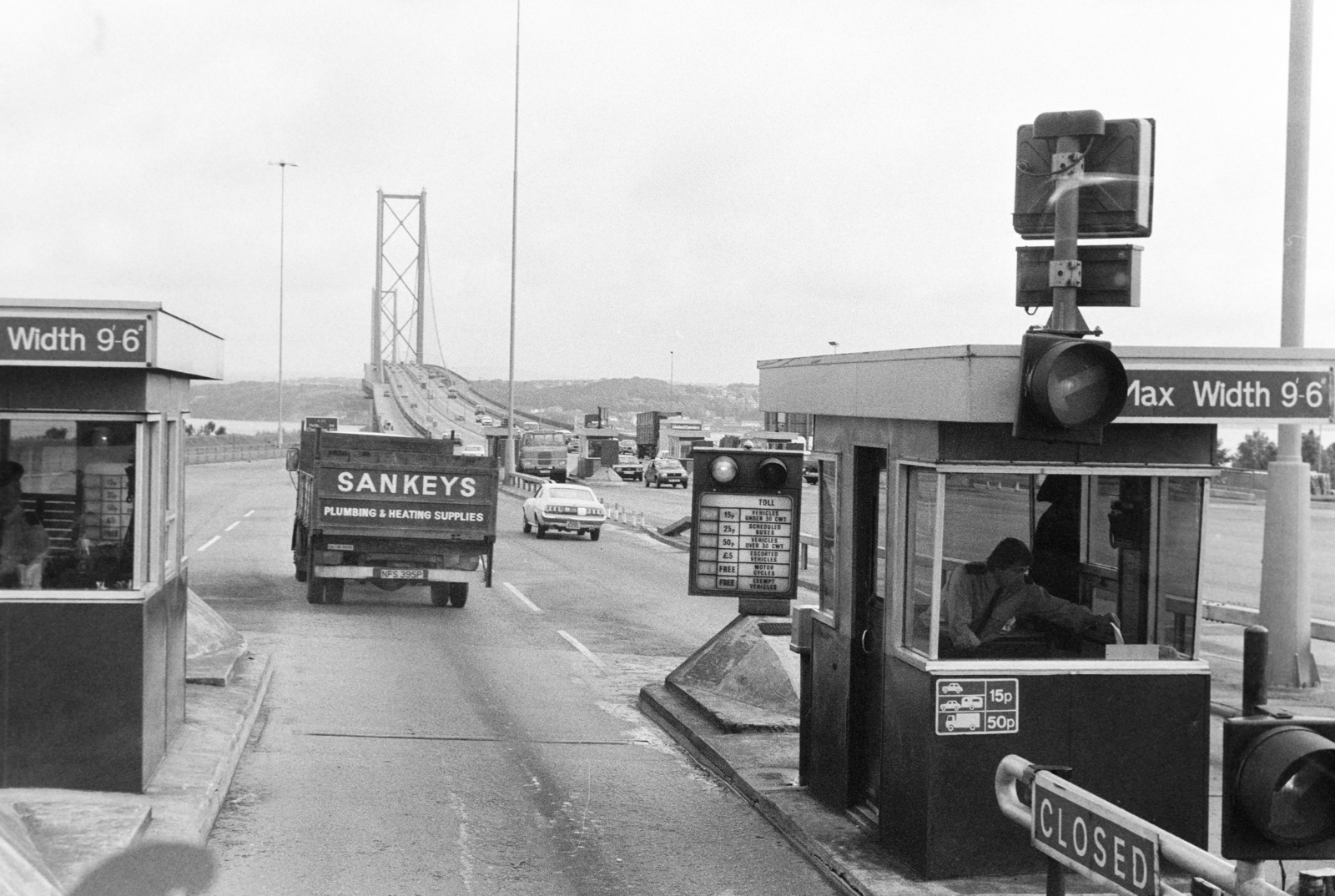 United Kingdom,Scotland, a Forth Road Bridge (közúti híd)., 1981, Bojár Sándor, Fortepan #255284