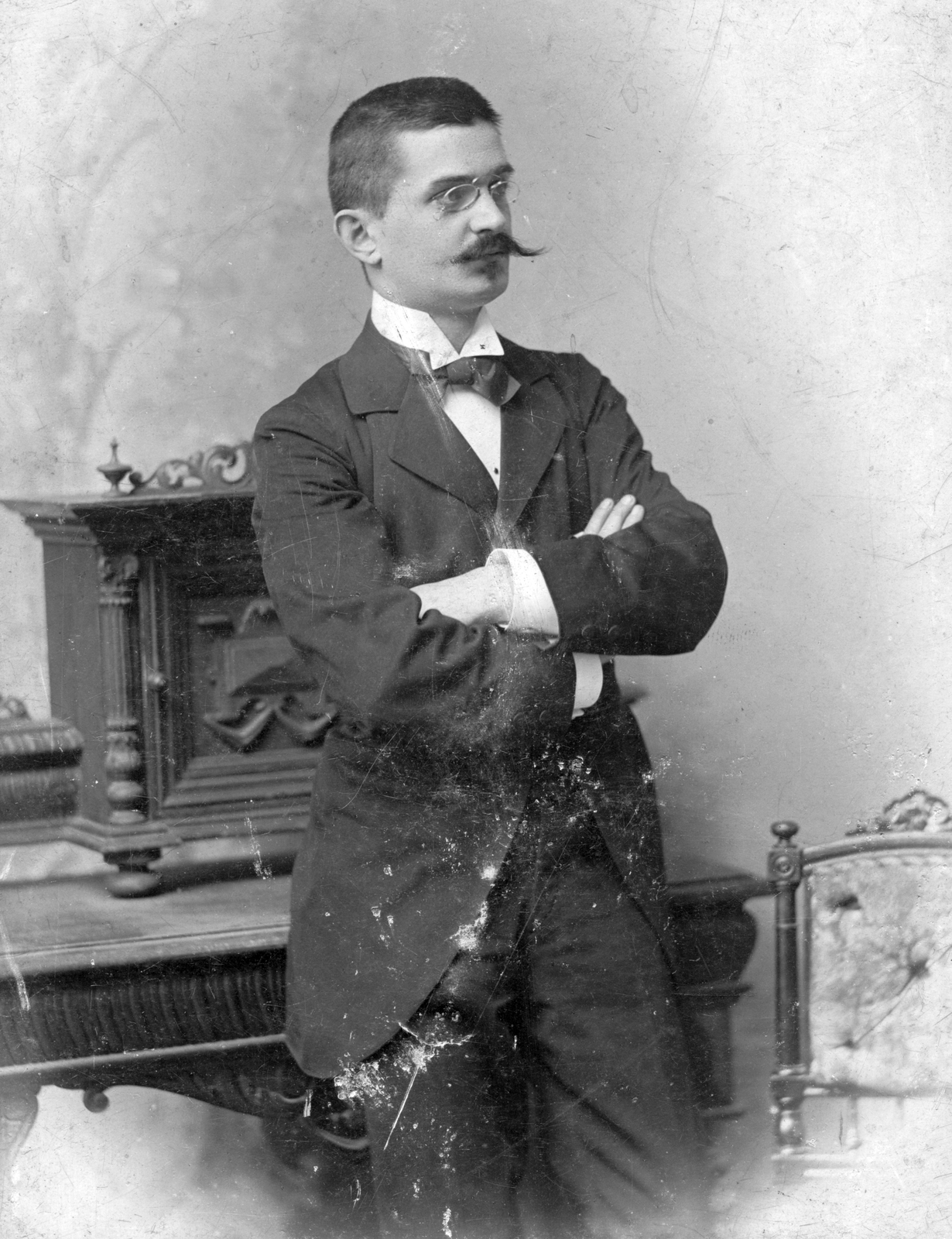 1902, Fortepan, portrait, furniture, moustache, man, arms crossed over the chest, Fortepan #25563