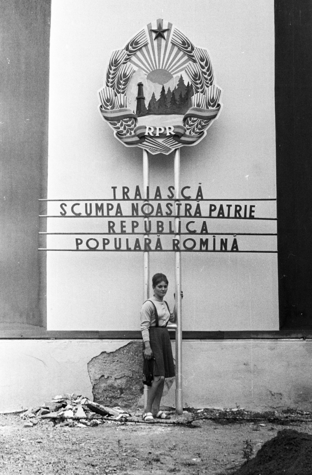 Romania, 1963, Cziboly Józsefné, Best of, bun, skirt, Romanian badge, Fortepan #255731