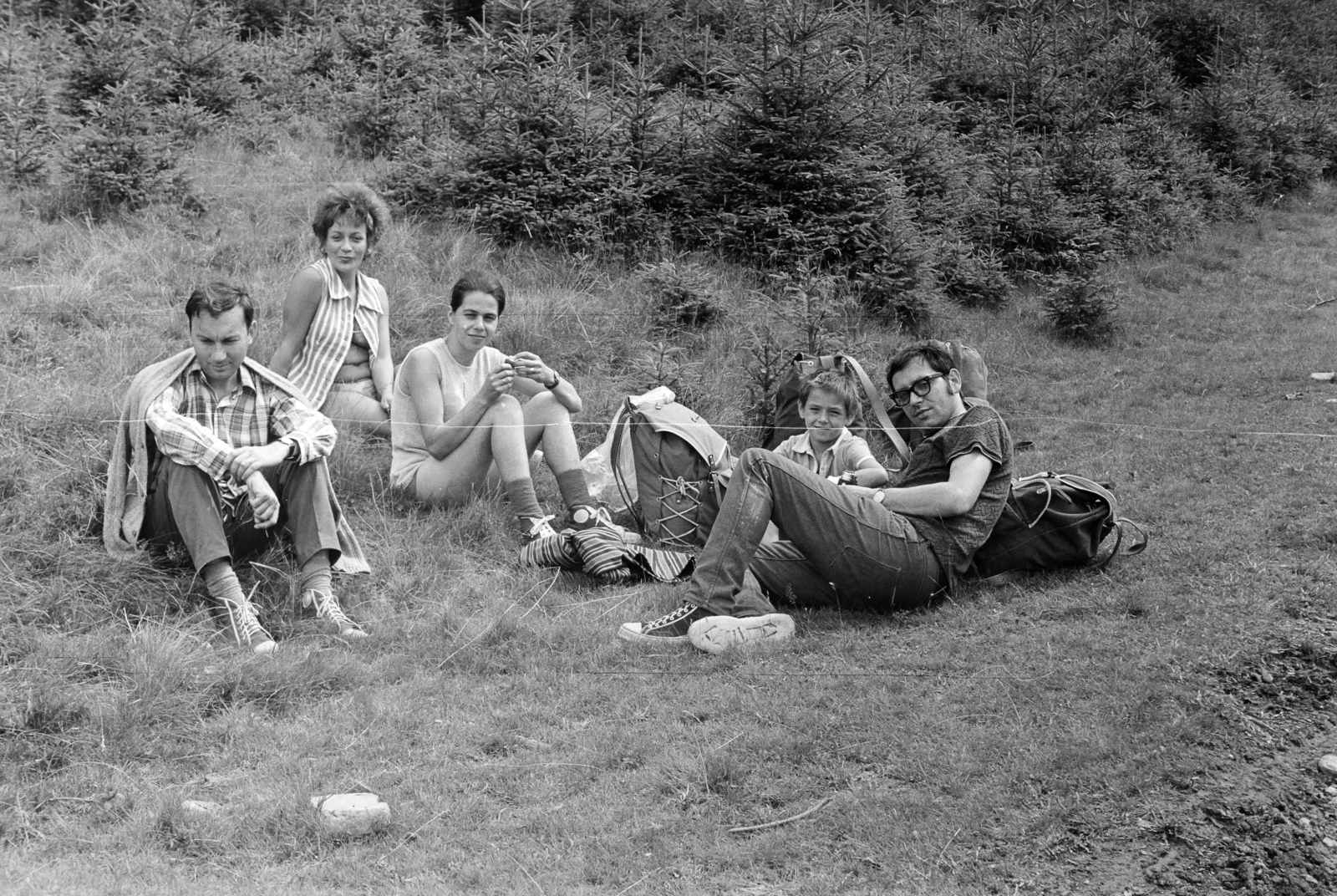 1965, Kálnoki Kis Sándor, sneakers, excursion, backpack, relaxation, Fortepan #255844