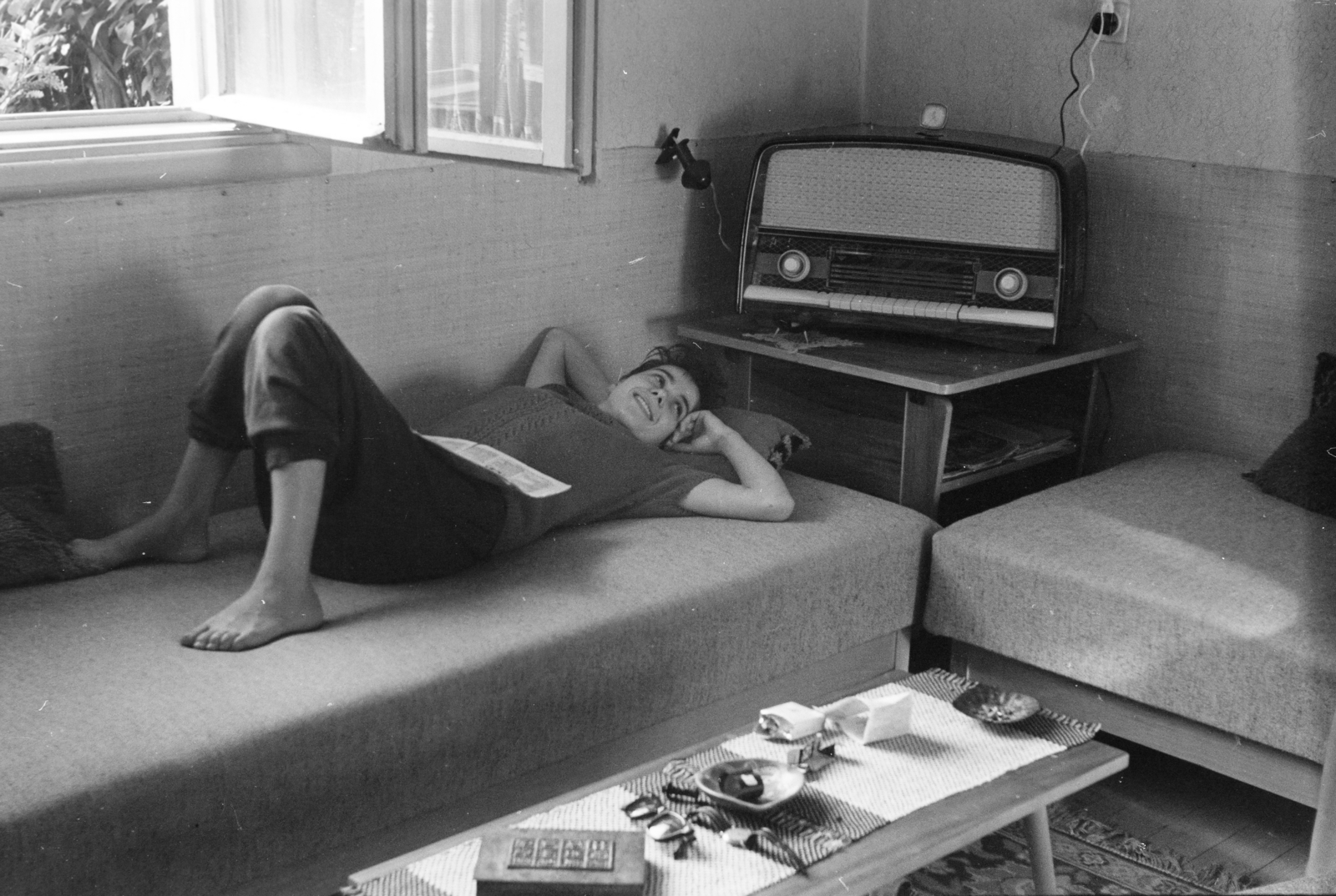 1963, Kálnoki Kis Sándor, radio, sofa, boy, Fortepan #255938