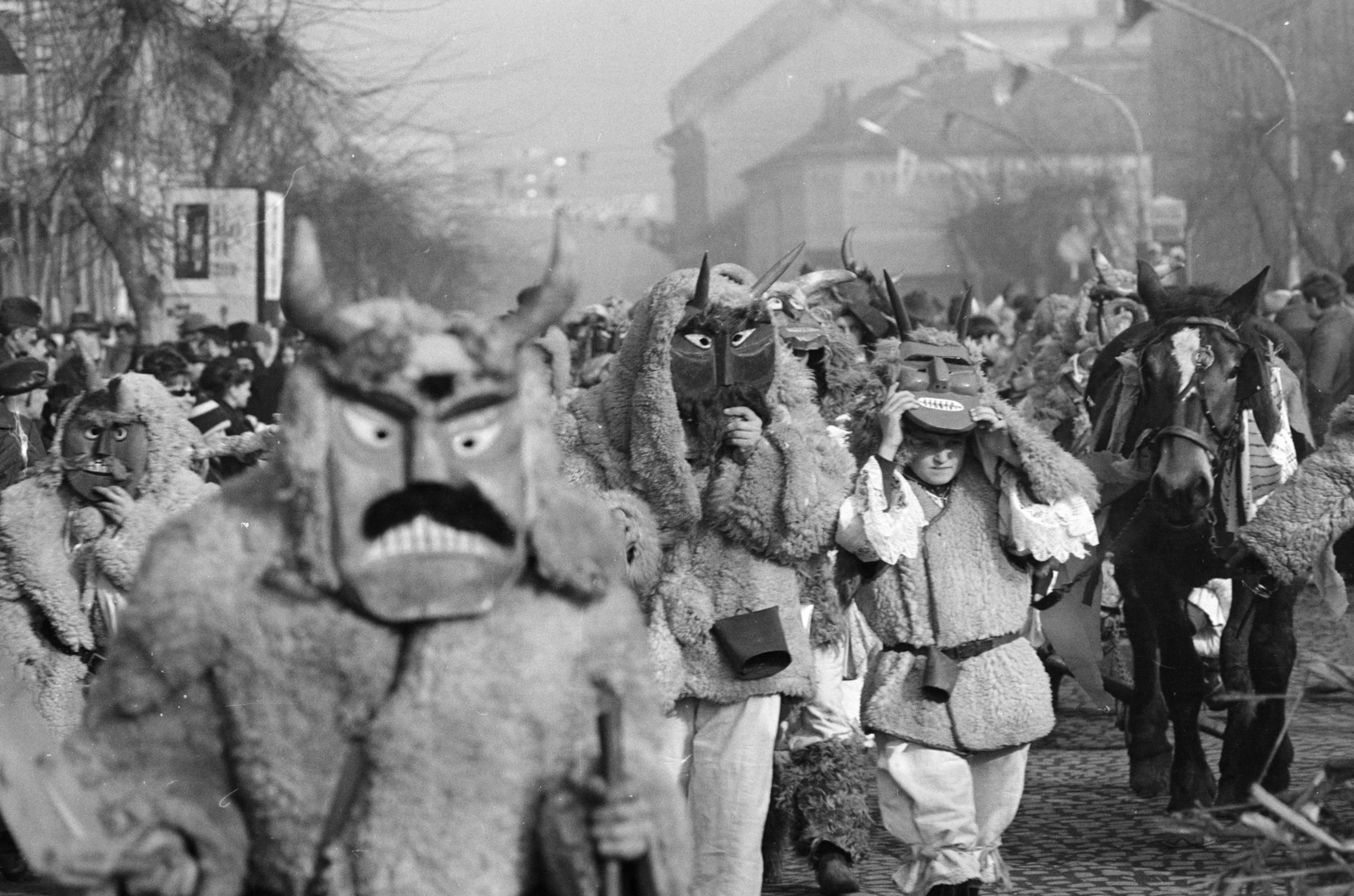 Hungary, Mohács, a felvétel a busójárás idején készült., 1969, Székely Balázs, Fortepan #256337