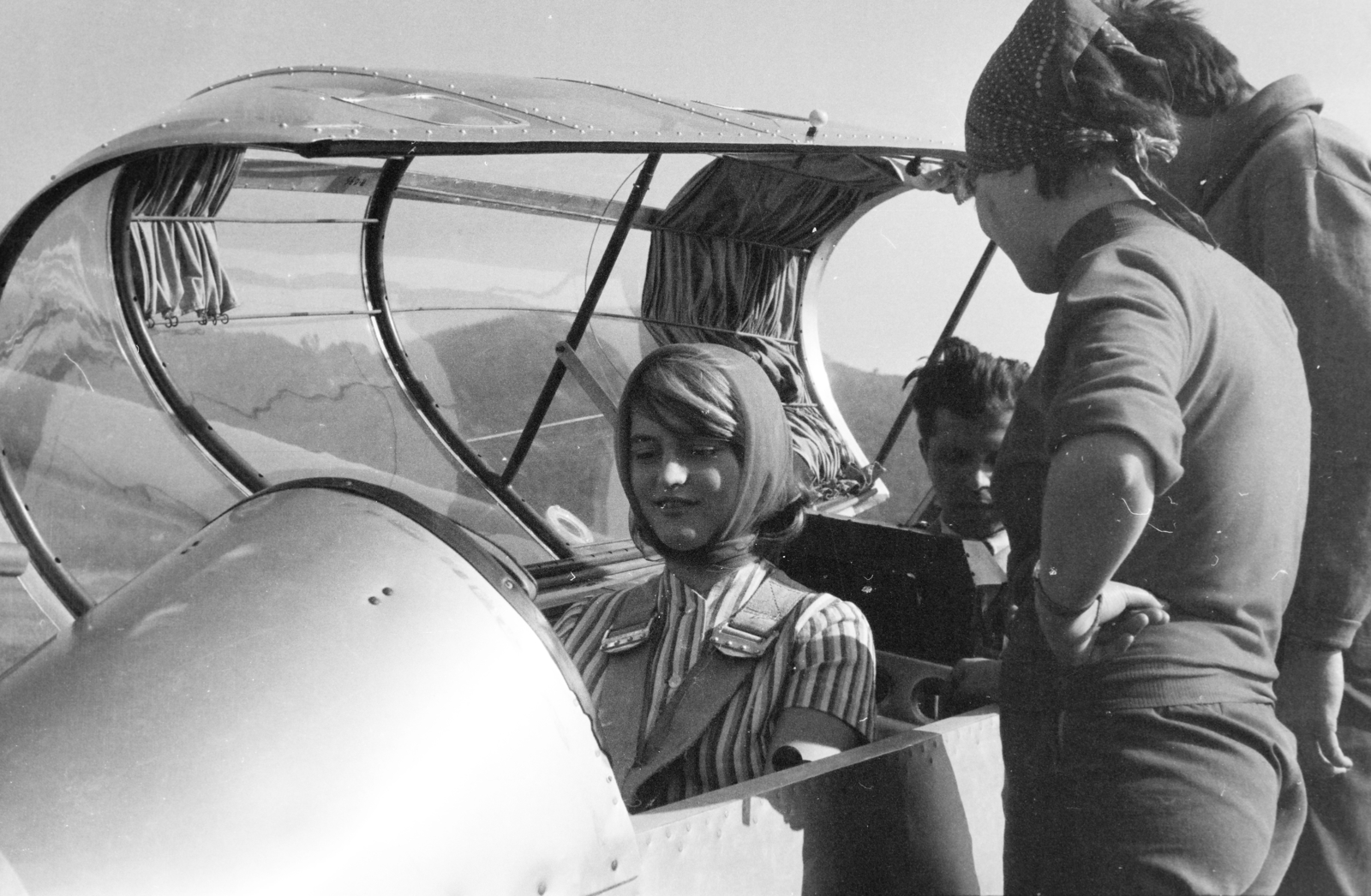 Hungary, Budakeszi, Farkashegyi repülőtér., 1963, Közösségi Szociális Szövetkezet, Fortepan #256527