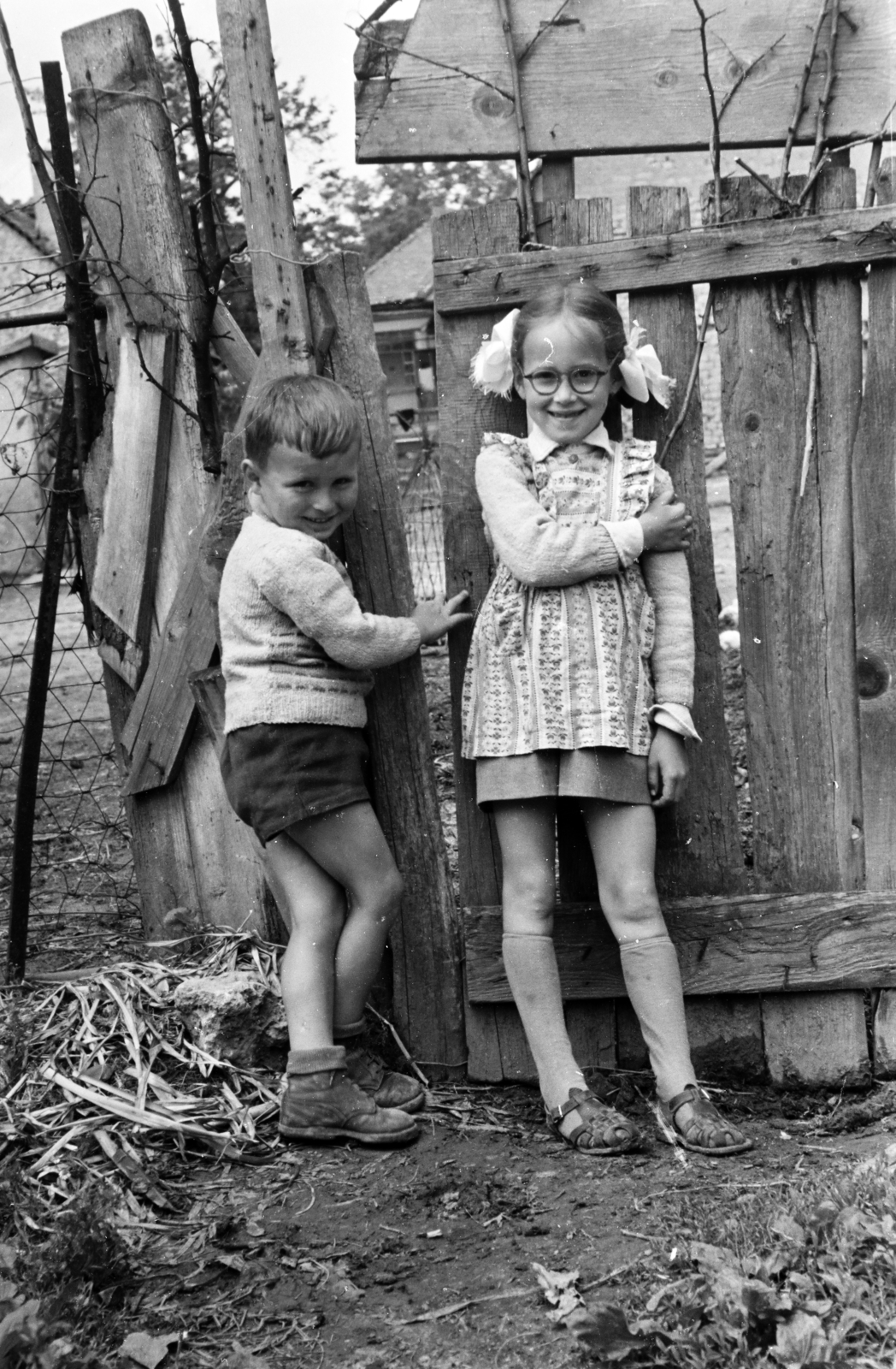 1958, Tildy Istvánné, Best of, girl, kid, ribbon, kids, smile, Fortepan #256639
