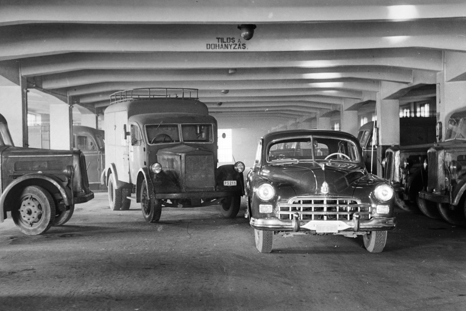 1954, Bolvári László, postal vehicle, garage, Fortepan #257135