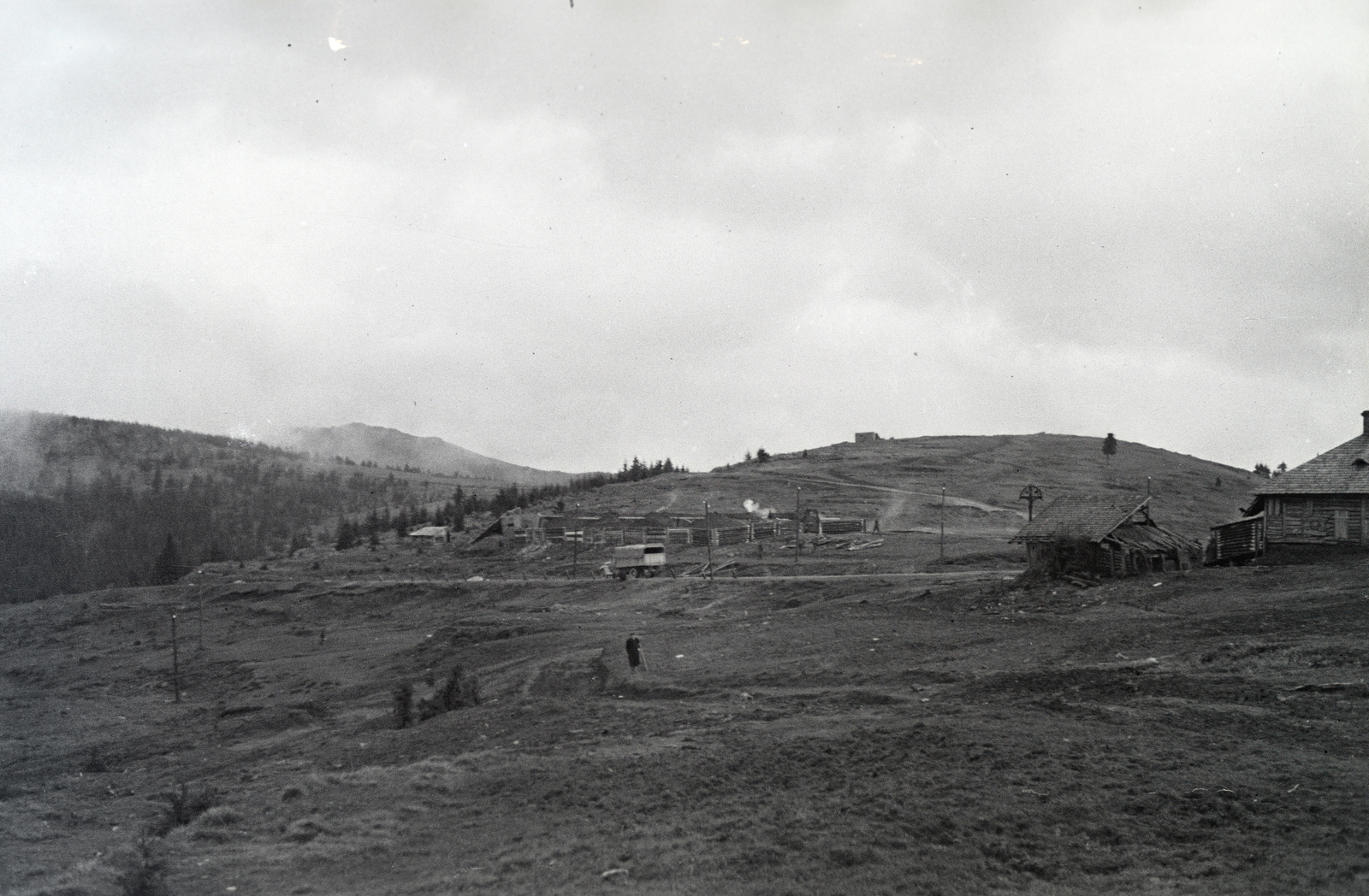 Románia,Erdély, Radnai-havasok (Munții Rodnei), Borsai-hágó (Pasul Prislop)., 1942, Mohai család, Fortepan #257187