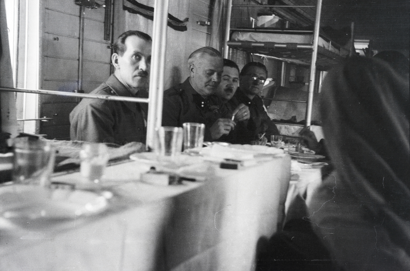 1943, Reményi József, hospital-train, Fortepan #257614