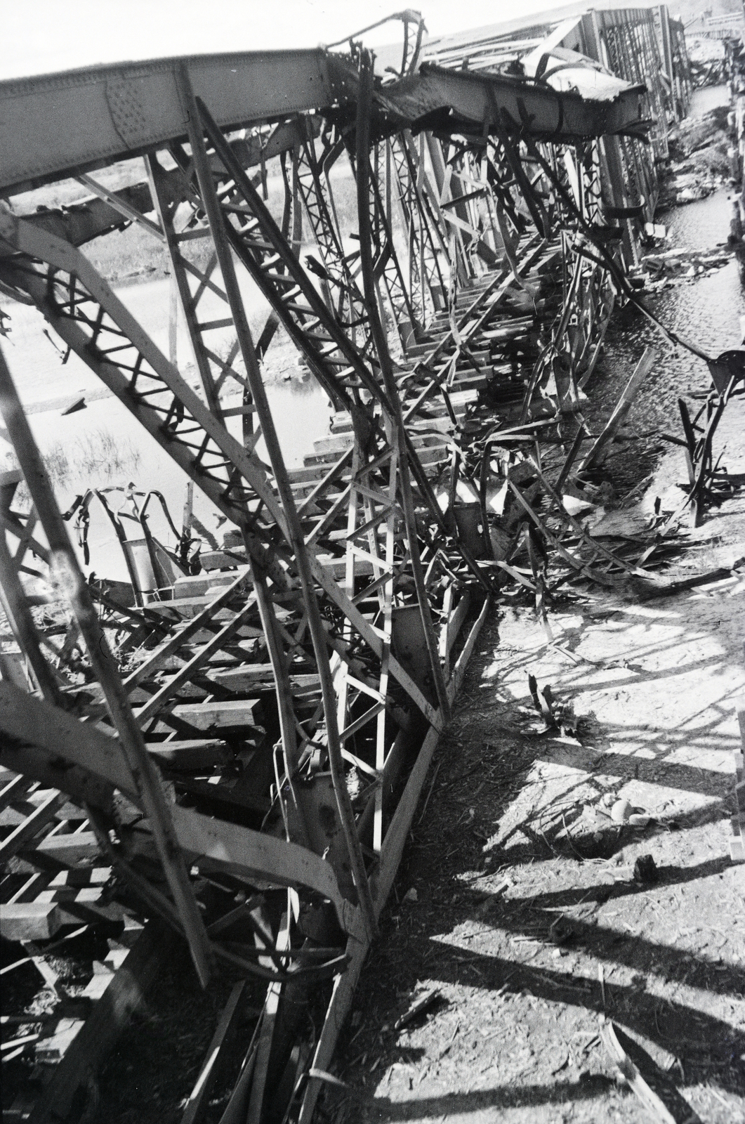 1942, Reményi József, wrecked bridge, Fortepan #257643