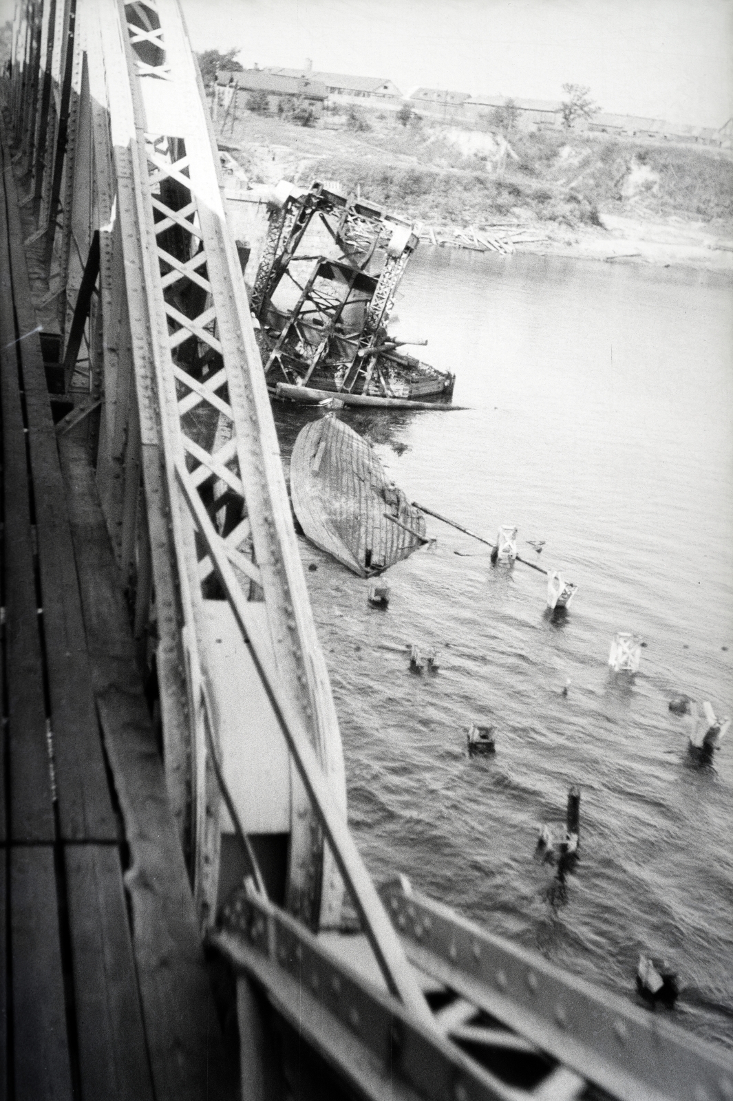 1942, Reményi József, wrecked bridge, Fortepan #257723