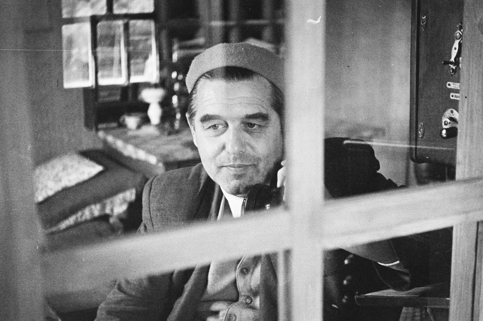 1960, Reményi József, man, portrait, telephone, railroader, Fortepan #258725