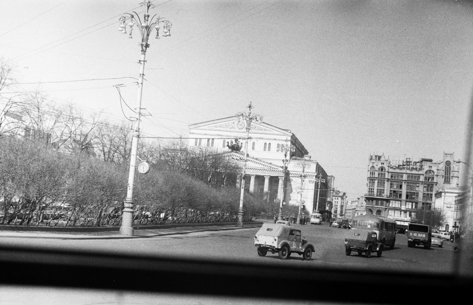 Russia, Moscow, Színház (Szverdlov) tér, középen a Nagyszínház (Bolsoj)., 1970, Reményi József, Soviet Union, Fortepan #258796