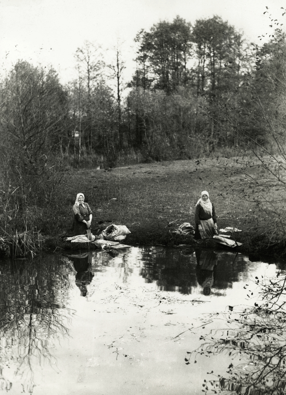 Poland, a felvétel Garwolin-tól délre kb 42 km-re készült., 1934, UWM Libraries, washing, maul, Fortepan #259005