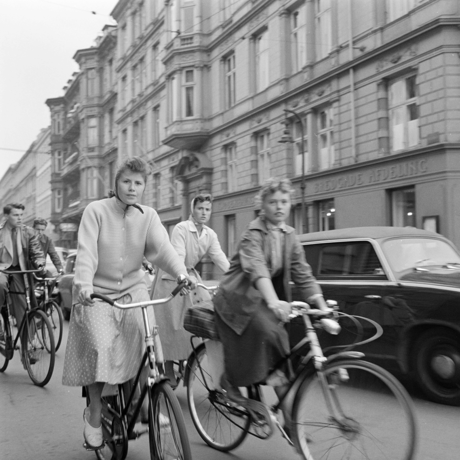 Denmark, Copenhagen, Bredgade az Esplanade sarkánál., 1959, UWM Libraries, bicycle, Fortepan #259163