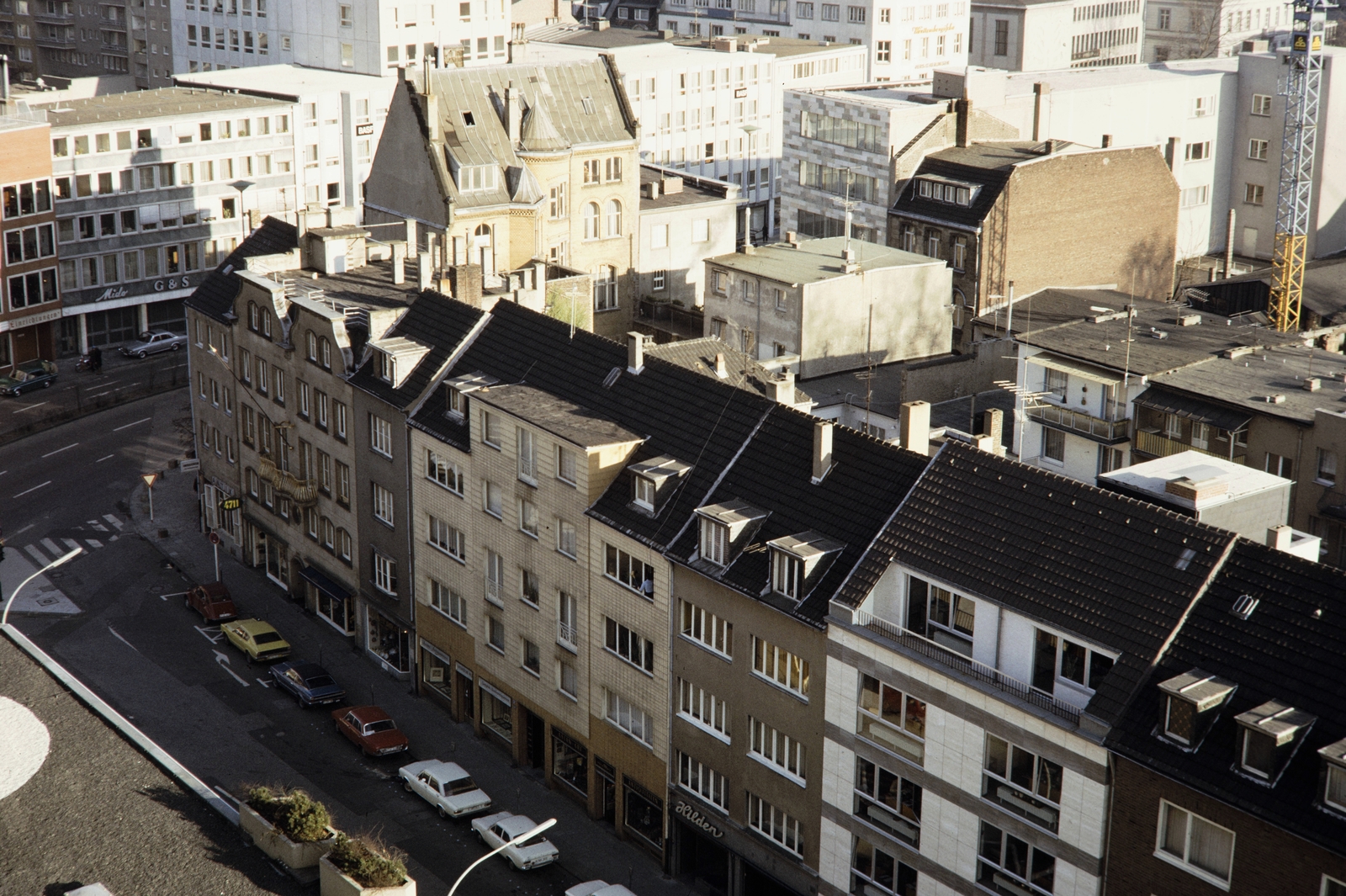 Germany, Köln, kilátás a Helenenstrasse 14. szám alatti Pullman Cologne hotelből, előtérben lent a Sankt-Apern-Strasse, balra fent a Zeughausstrasse., 1972, UWM Libraries, Fortepan #259372