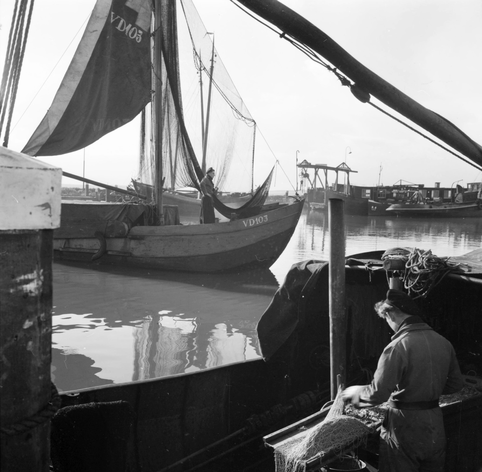 Netherlands, Volendam, kikötő., 1956, UWM Libraries, photo aspect ratio: square, ship, Fortepan #259460