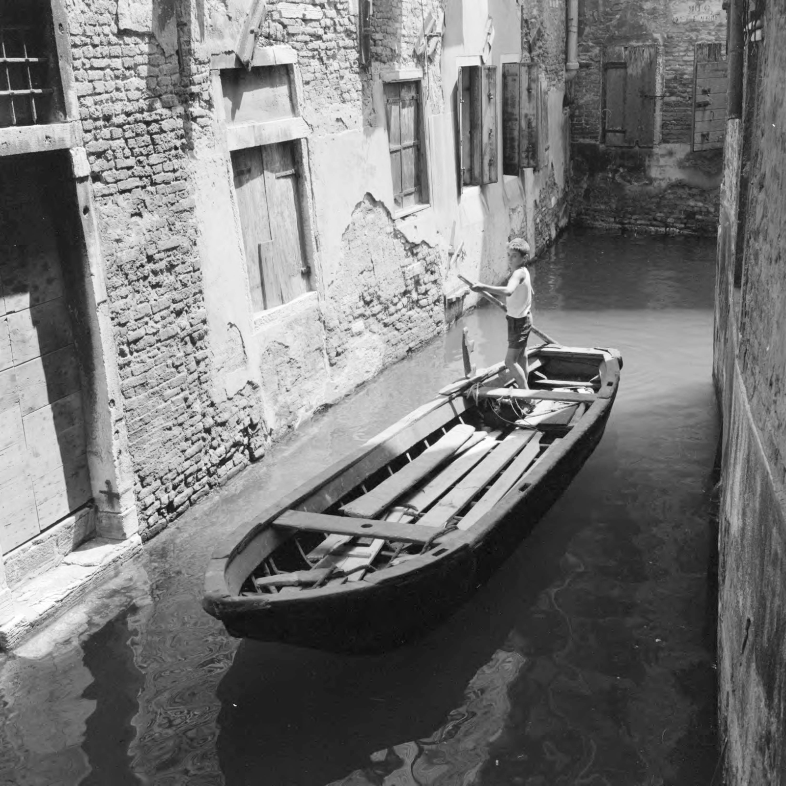 Italy, 1960, UWM Libraries, boat, Fortepan #259544