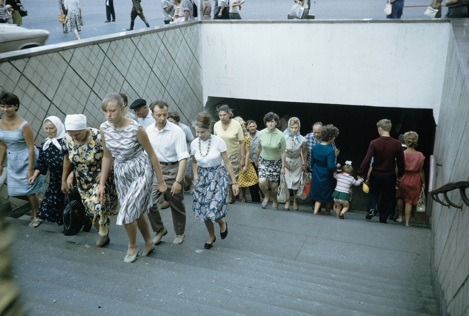 Russia, 1959, UWM Libraries, colorful, pedestrian, stairs, pedestrian zone, Fortepan #259699