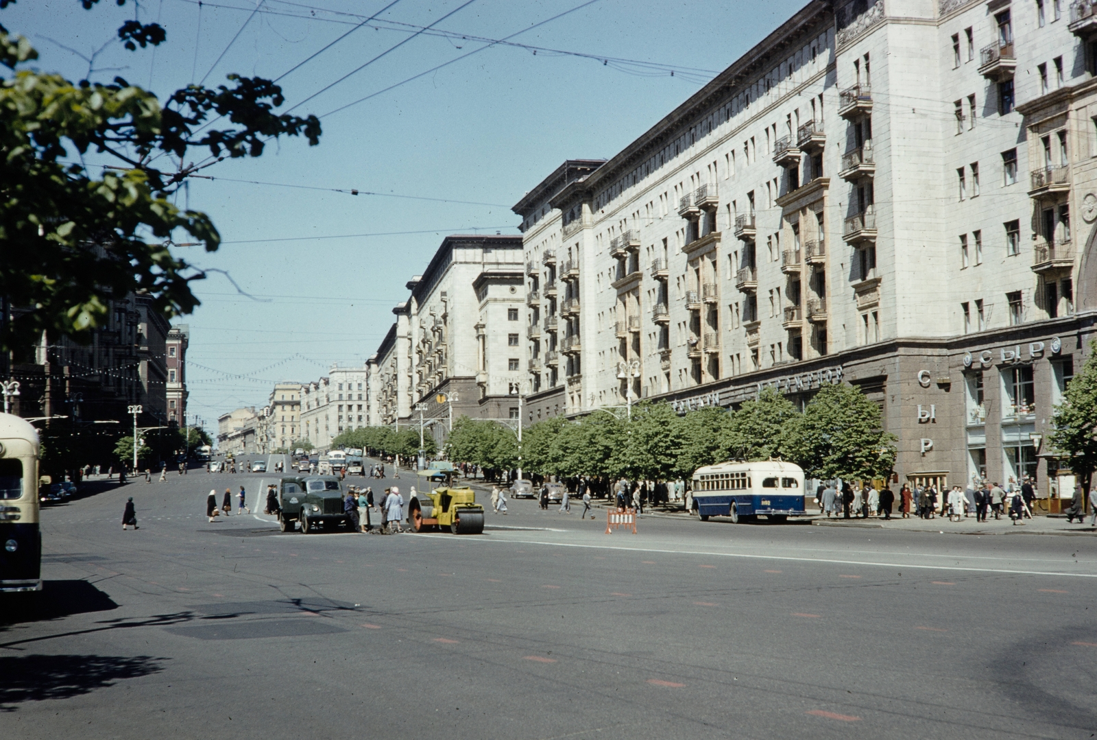 Russia, Moscow, Tverszkaja (ekkor Gorkij) utca., 1959, UWM Libraries, street view, colorful, Fortepan #259783