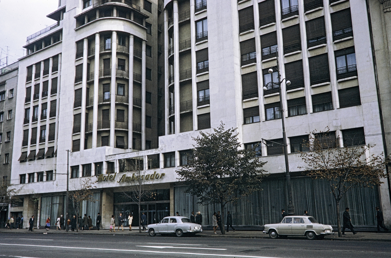 Romania, Bucharest, Bulevardul General Gheorghe Magheru 10A, Hotel Ambasador., 1970, UWM Libraries, Fortepan #260496