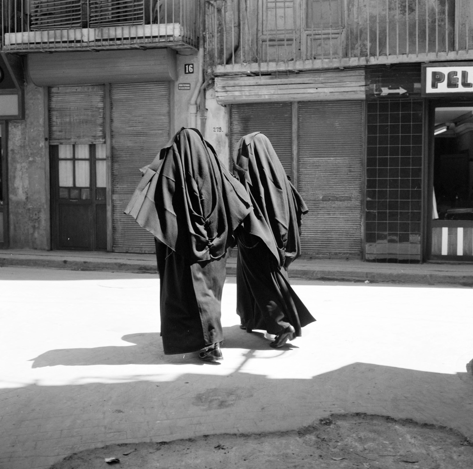 Spanyolország, Valencia, 1961, UWM Libraries, apáca, Fortepan #260649