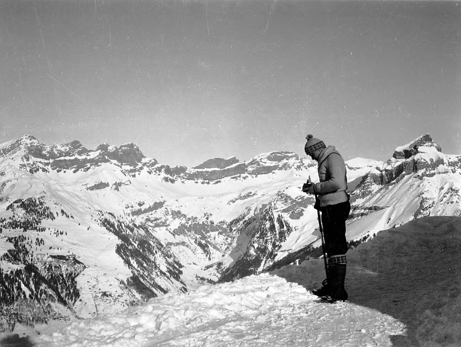 Svájc, Engelberg, a felvétel a Berghotel Trübsee küzelében készült., 1928, UWM Libraries, Frederick Gardner Clapp, síelés, havas táj, Fortepan #260659