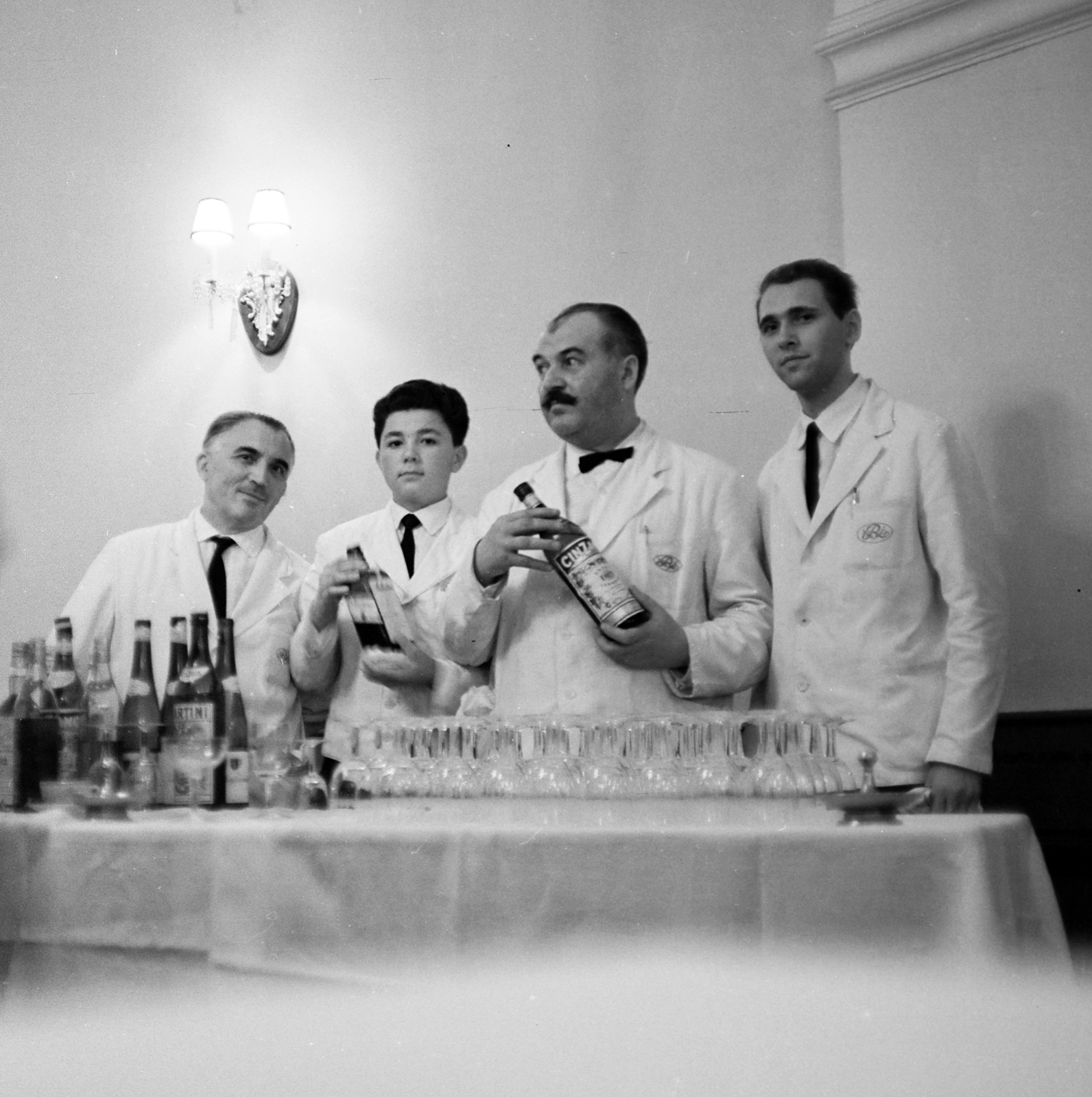 1967, Faragó György, waiter, Fortepan #261072