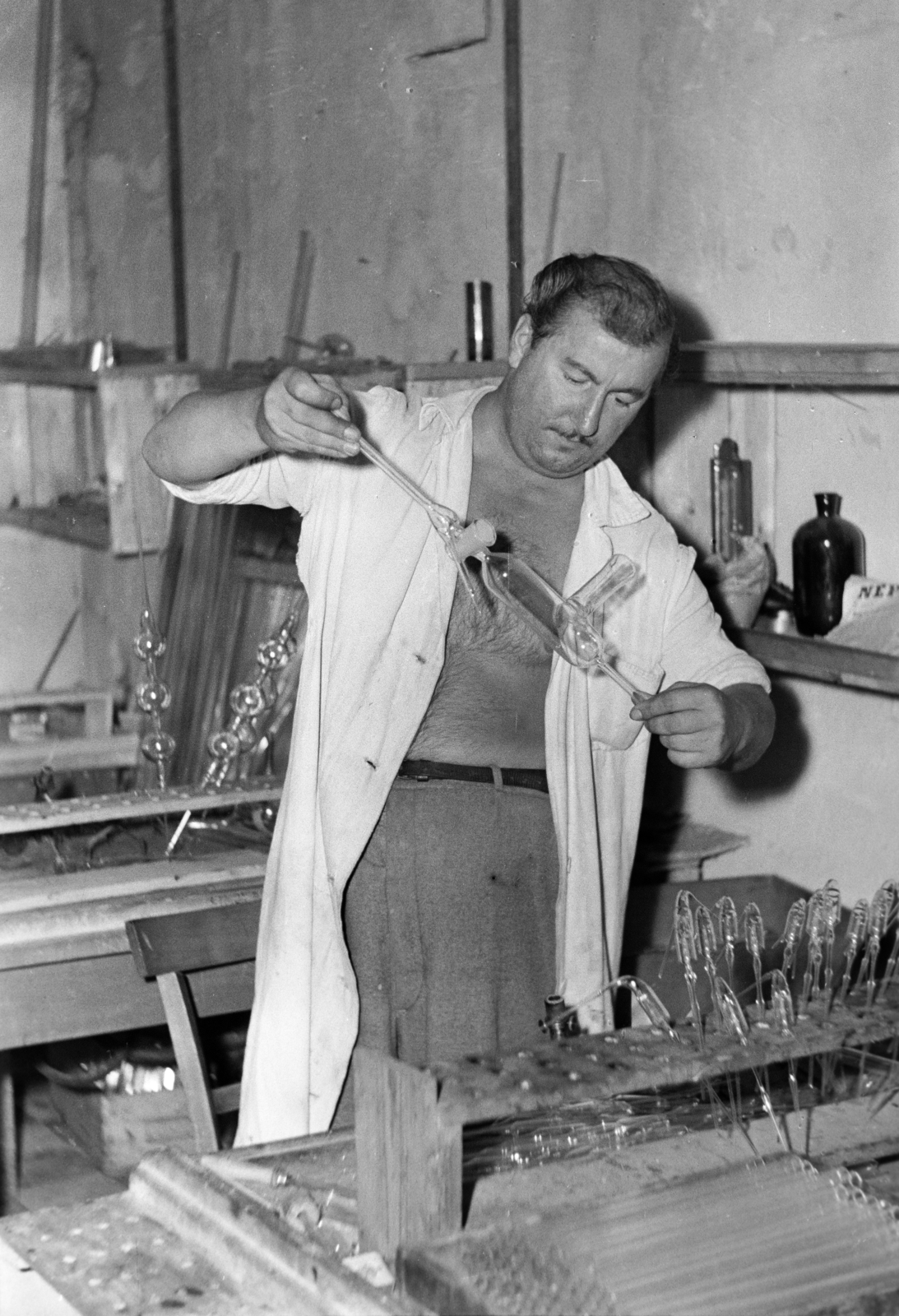 1958, Faragó György, glass technician, Fortepan #261787
