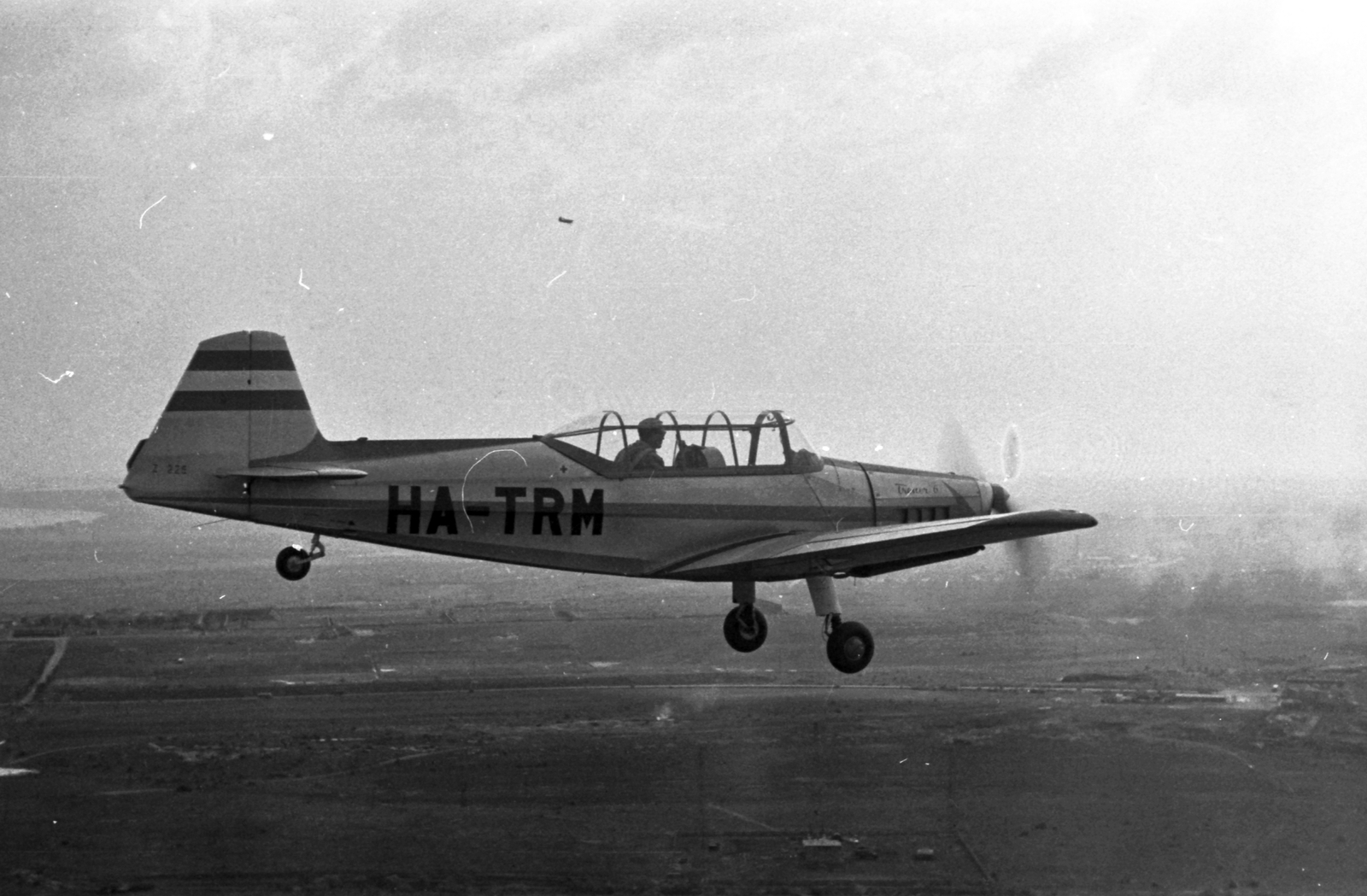Magyarország, Zlin-226T Trener 6 típusú repülőgép., 1966, MHSZ, közlekedés, csehszlovák gyártmány, légi felvétel, repülőgép, Zlin-márka, Zlin Z-226, Fortepan #26195