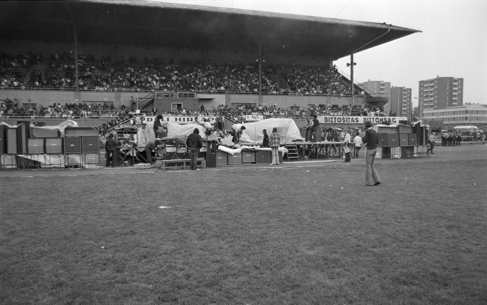 Hungary, Miskolc, DVTK-stadion, Rockfesztivál., 1973, Gyulai Gaál Krisztián, Fortepan #262605