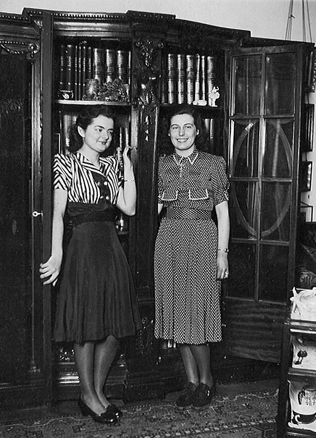 1942, Pohl Pálma, women, double portrait, Fortepan #26309