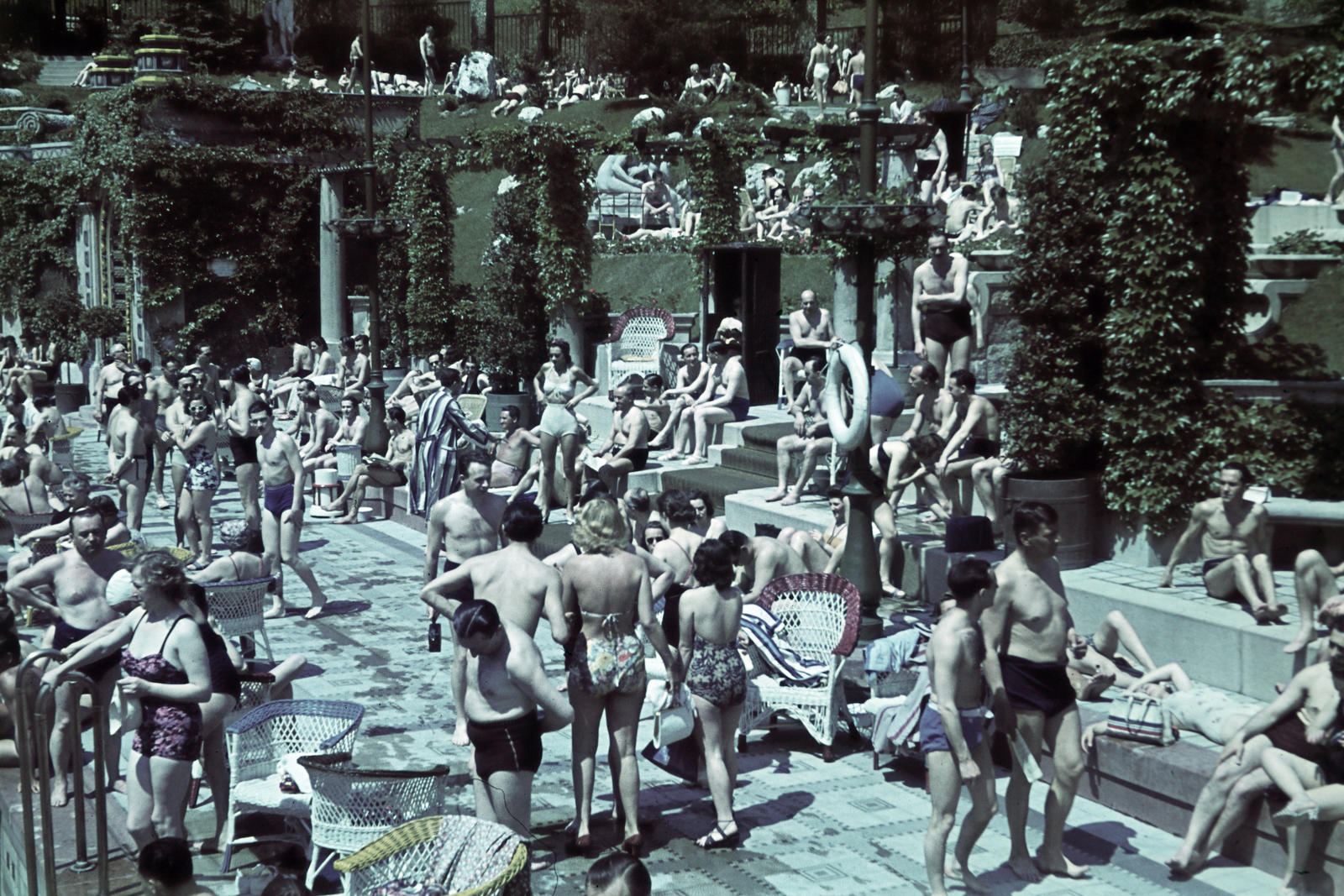 Magyarország, Budapest XI., Gellért Gyógyfürdő., 1940, Lehel Csaba és Jenő, színes, gyógyfürdő, Budapest, Fortepan #263206