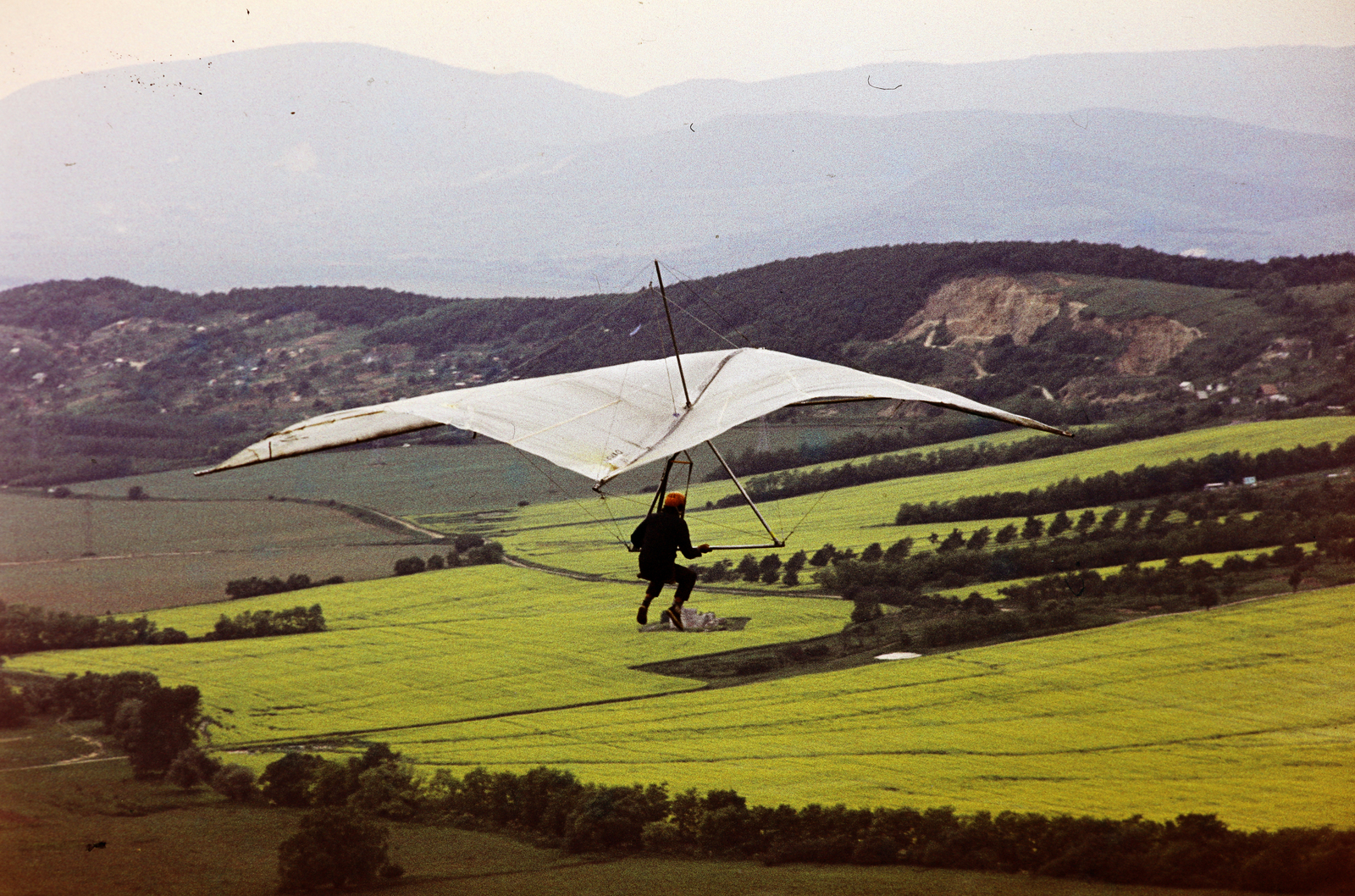 1977, Lorkó Fanni, colorful, hang-glider, flying, Fortepan #263260