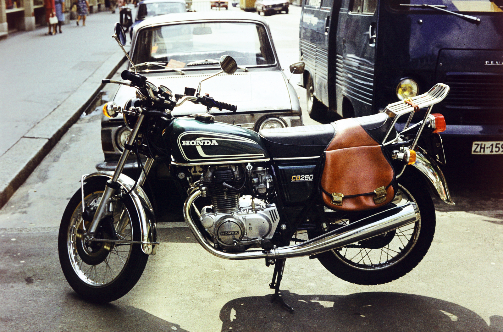 Switzerland, Zurich, 1981, Lorkó Fanni, colorful, motorcycle, Honda-brand, Fortepan #263264