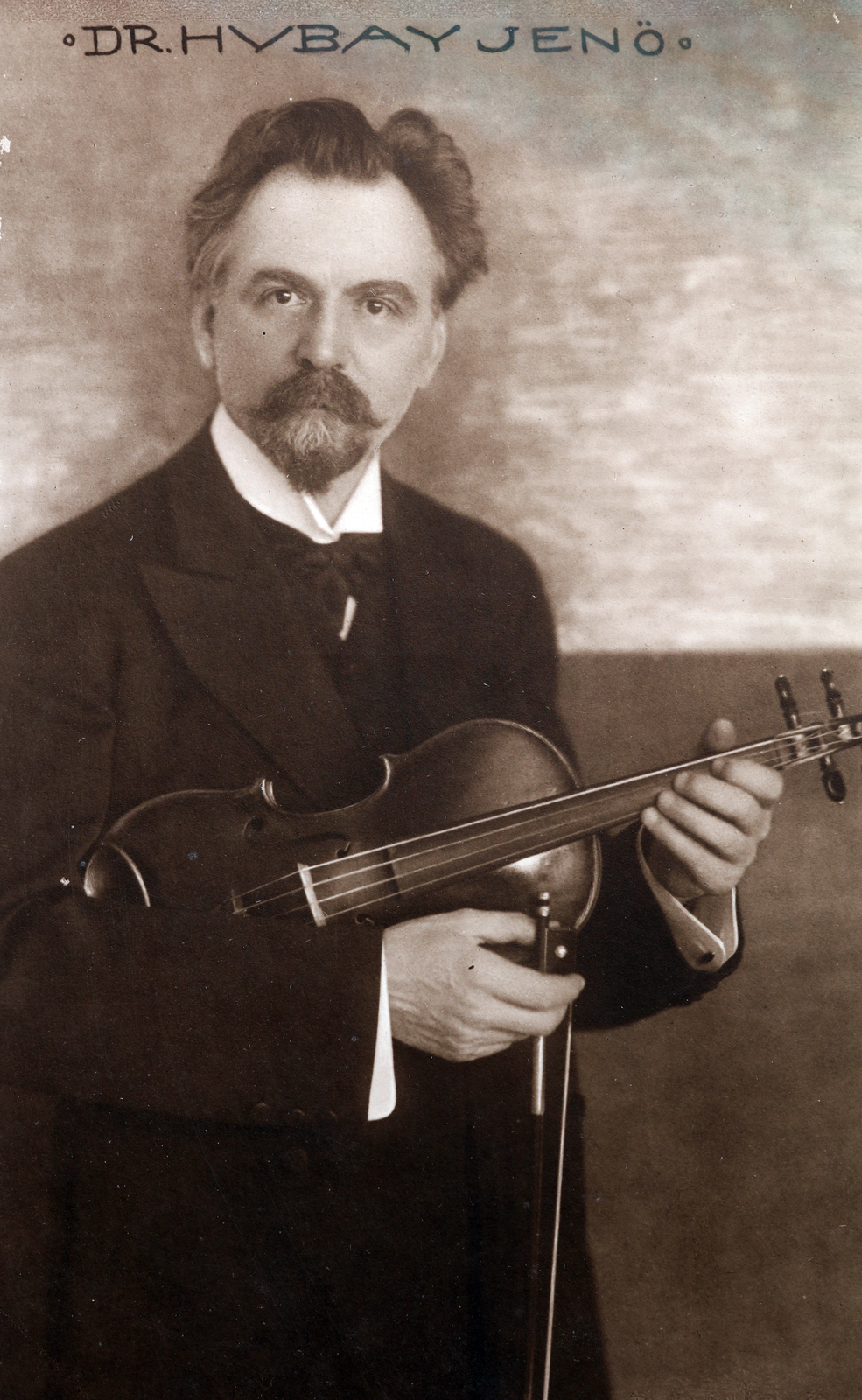Hungary, Hubay Jenő hegedűművész, zeneszerző és pedagógus., 1913, Zichy kúria, Zala, violin, musical instrument, Fortepan #263444