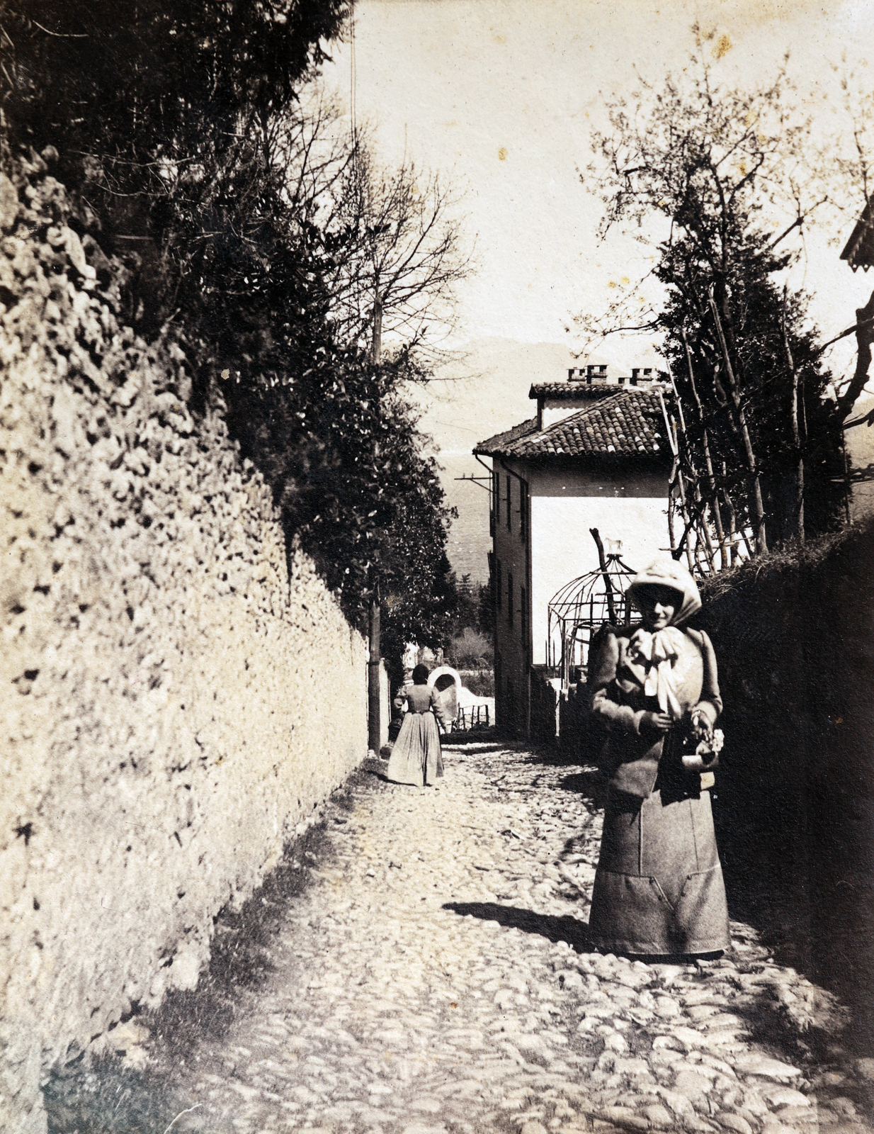 1911, Zichy kúria, Zala, lady, hat, sash, Fortepan #263573