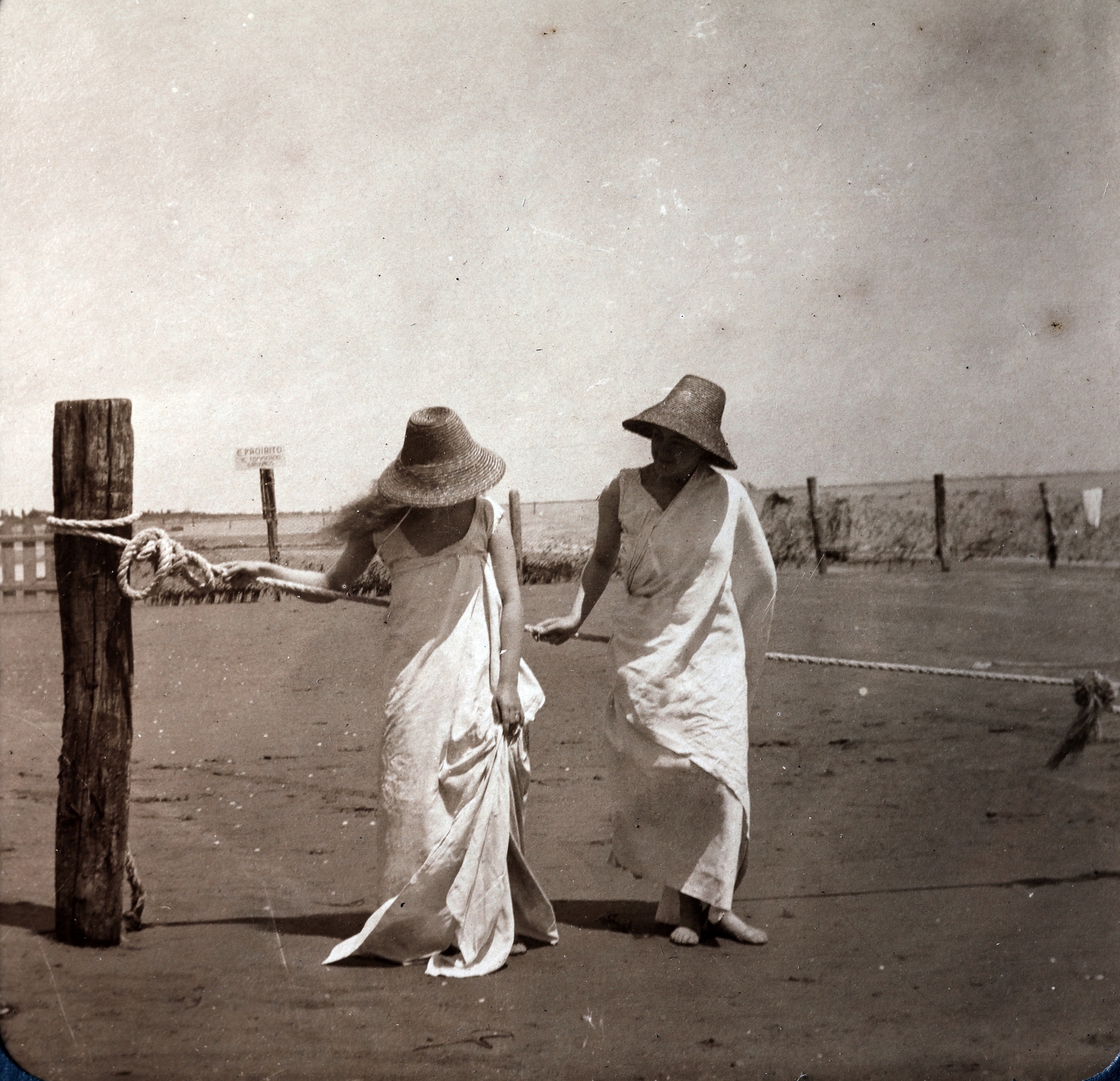 1911, Zichy kúria, Zala, sea shore, straw hat, Fortepan #263645