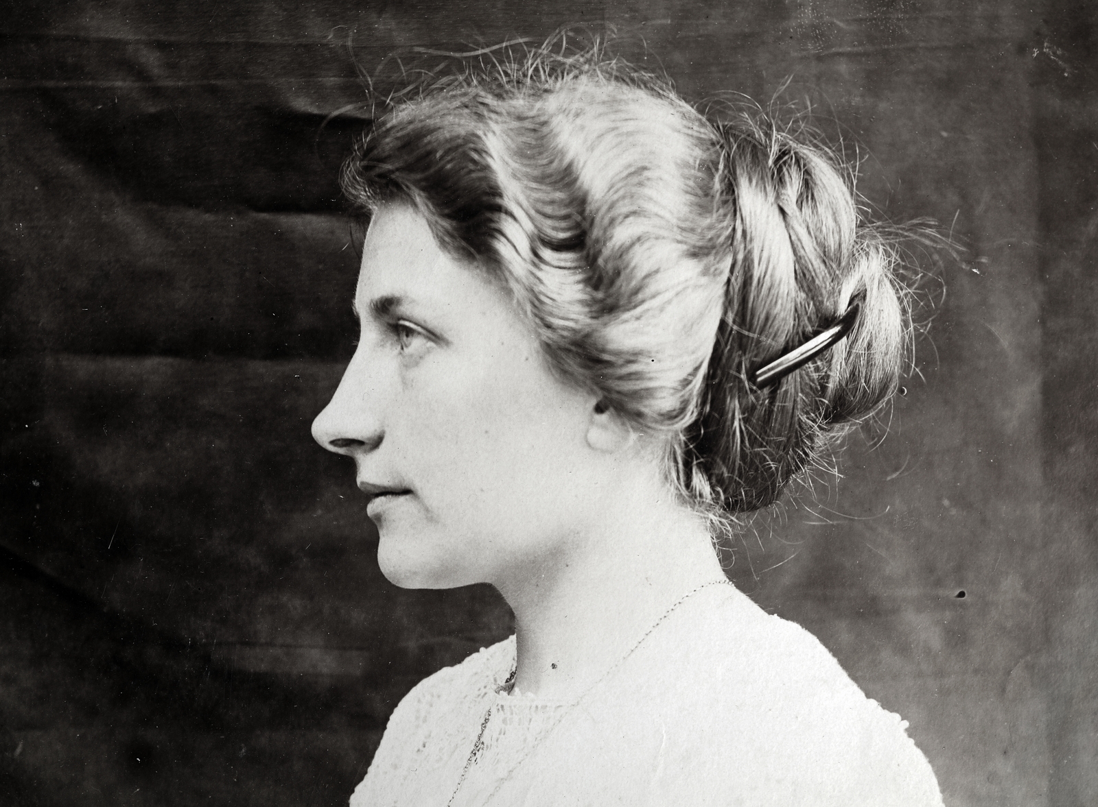 1915, Zichy kúria, Zala, lady, portrait, woman, bun, hairdo, staged, face profile, Fortepan #263838