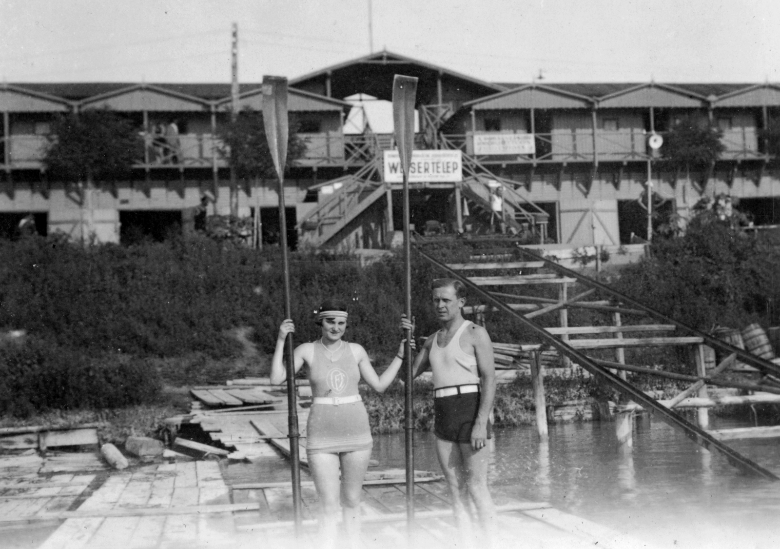 Hungary, Budapest IV., Újpest, Duna sor, Weiser csónakház és nyaralótelep., 1933, Fortepan, Budapest, paddle, Fortepan #26398